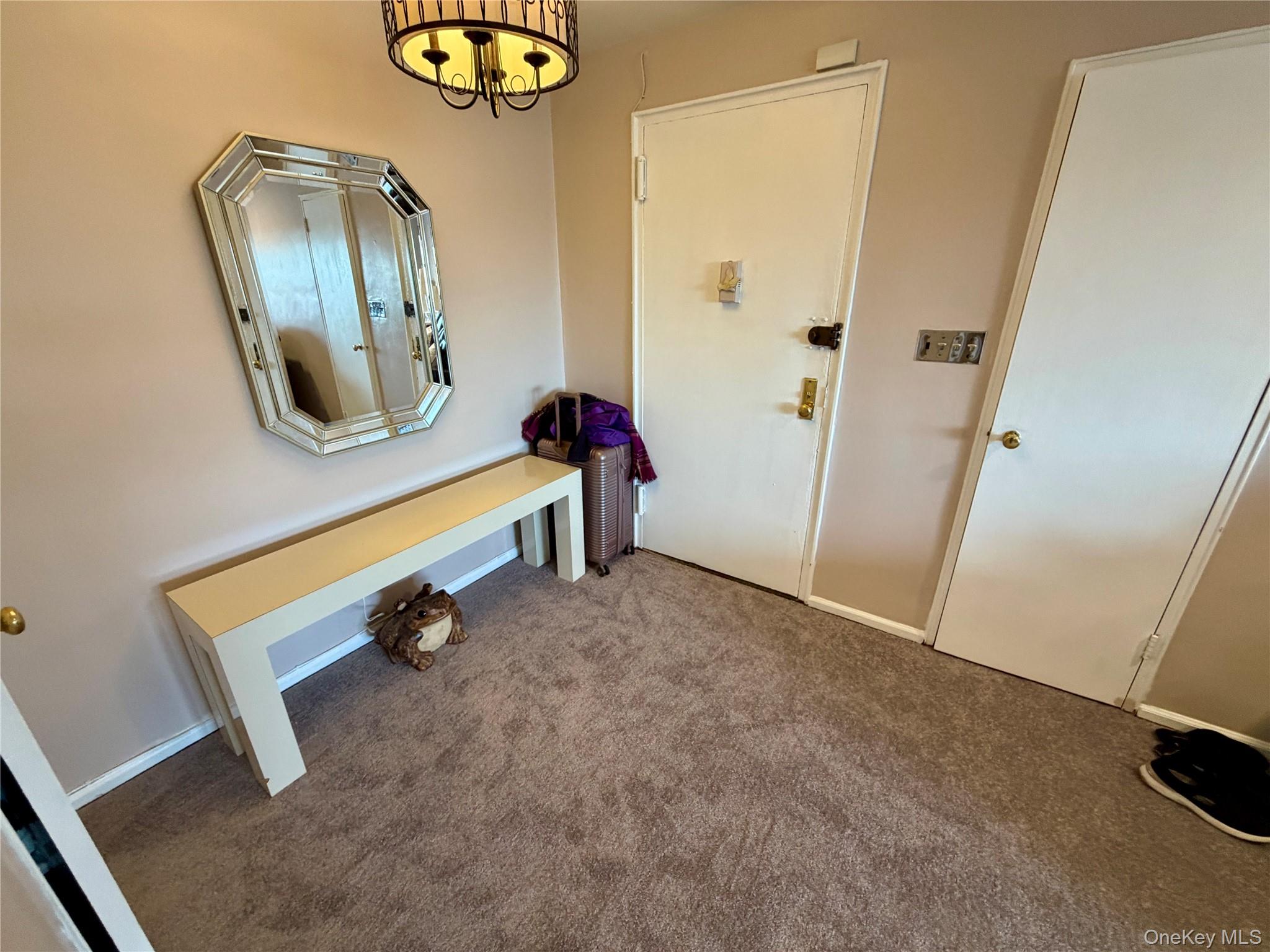 89-35 155 Avenue 4c Property Photo 2