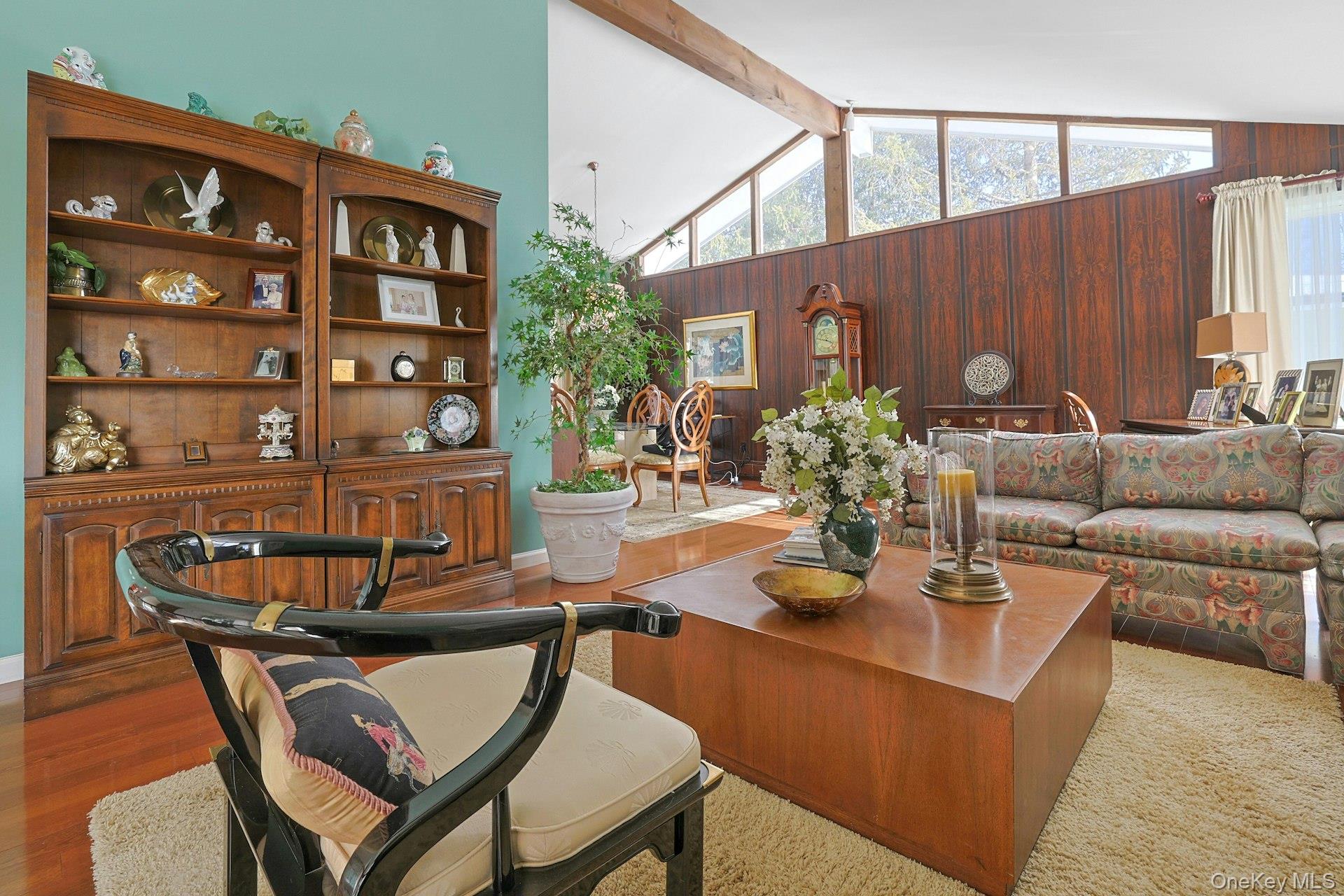 7 Lorenz Drive Property Photo 8