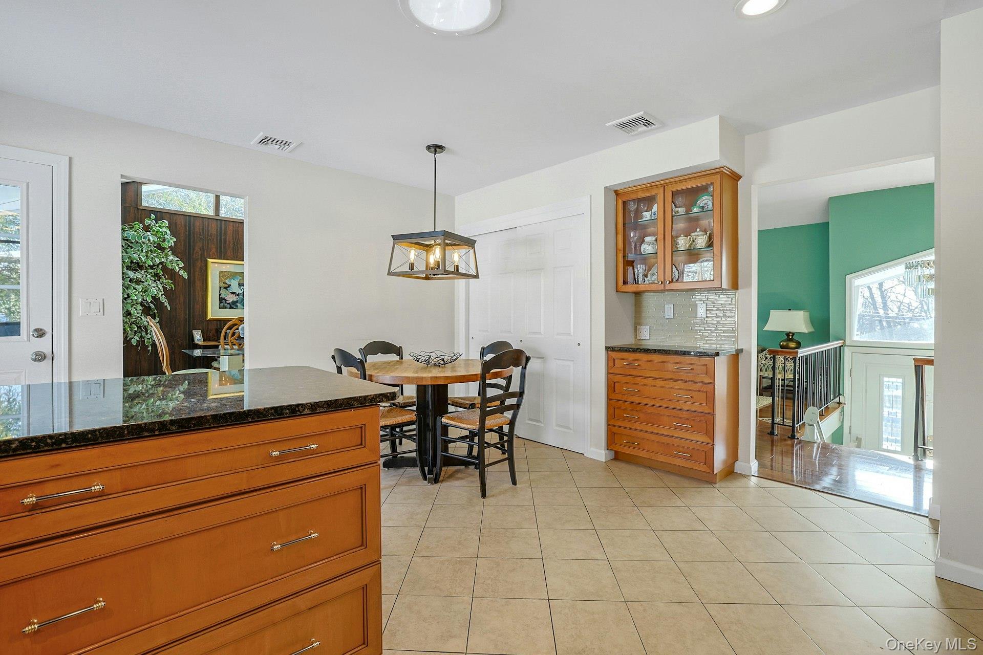 7 Lorenz Drive Property Photo 18