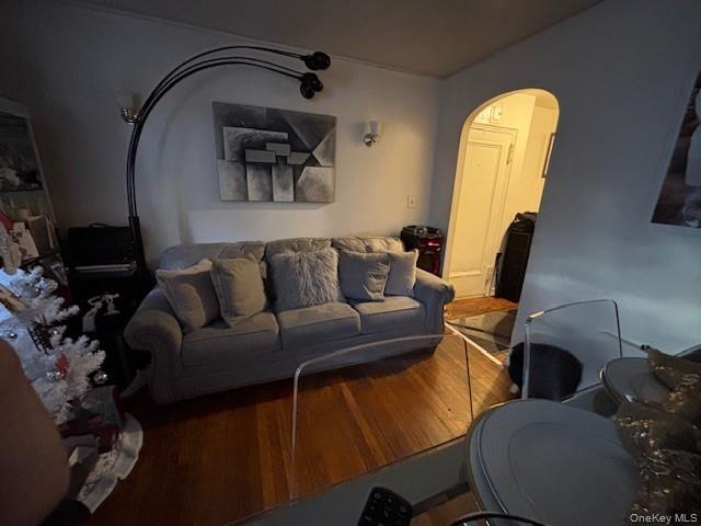 224-08 Linden Boulevard Property Photo 6