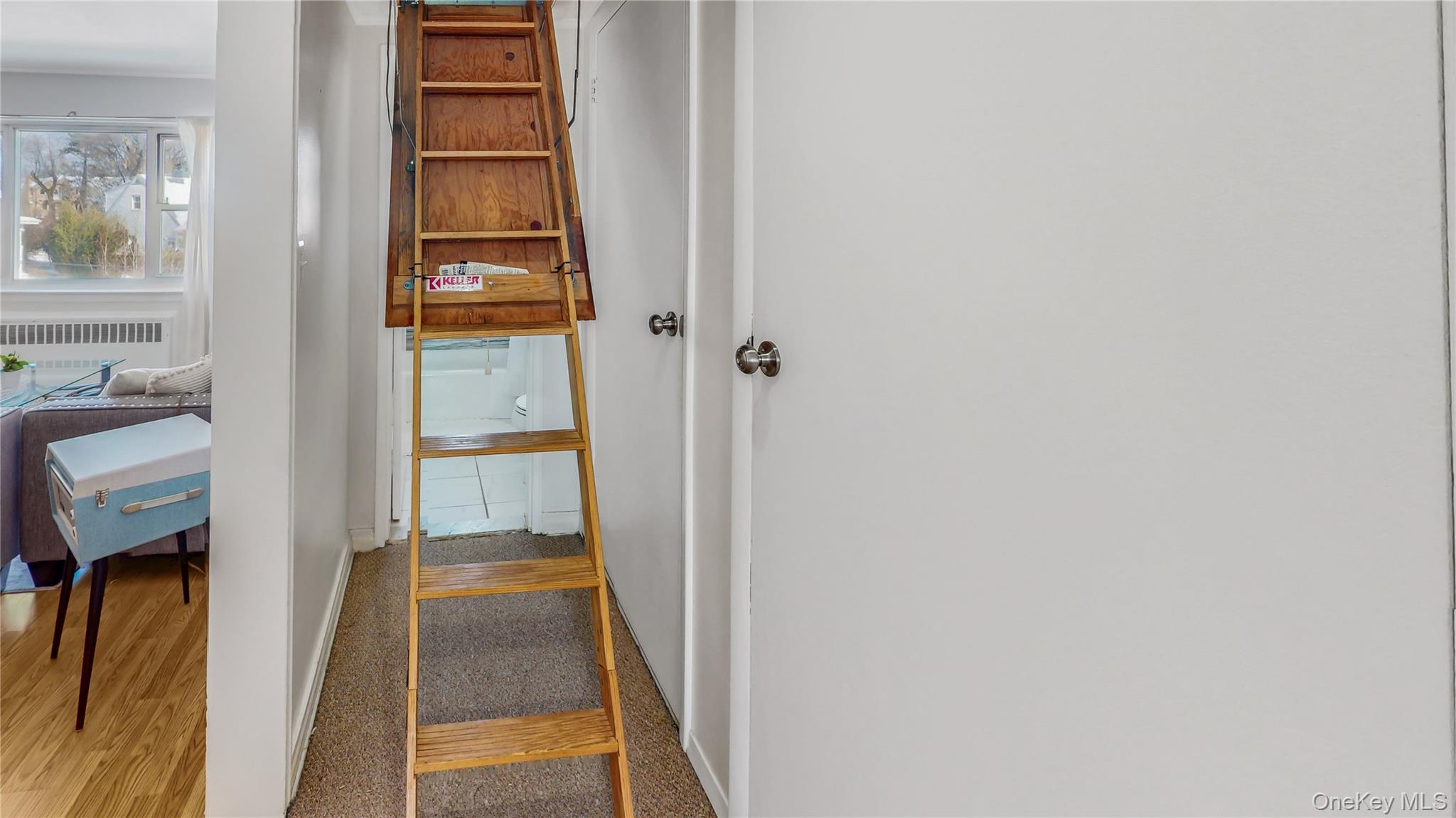 198-18 Pompeii Avenue 2 Property Photo 12