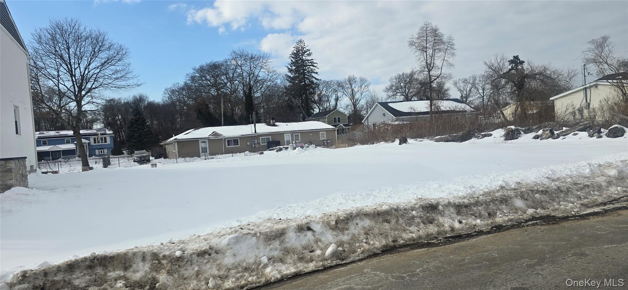 40 Spruce Street Property Photo 1
