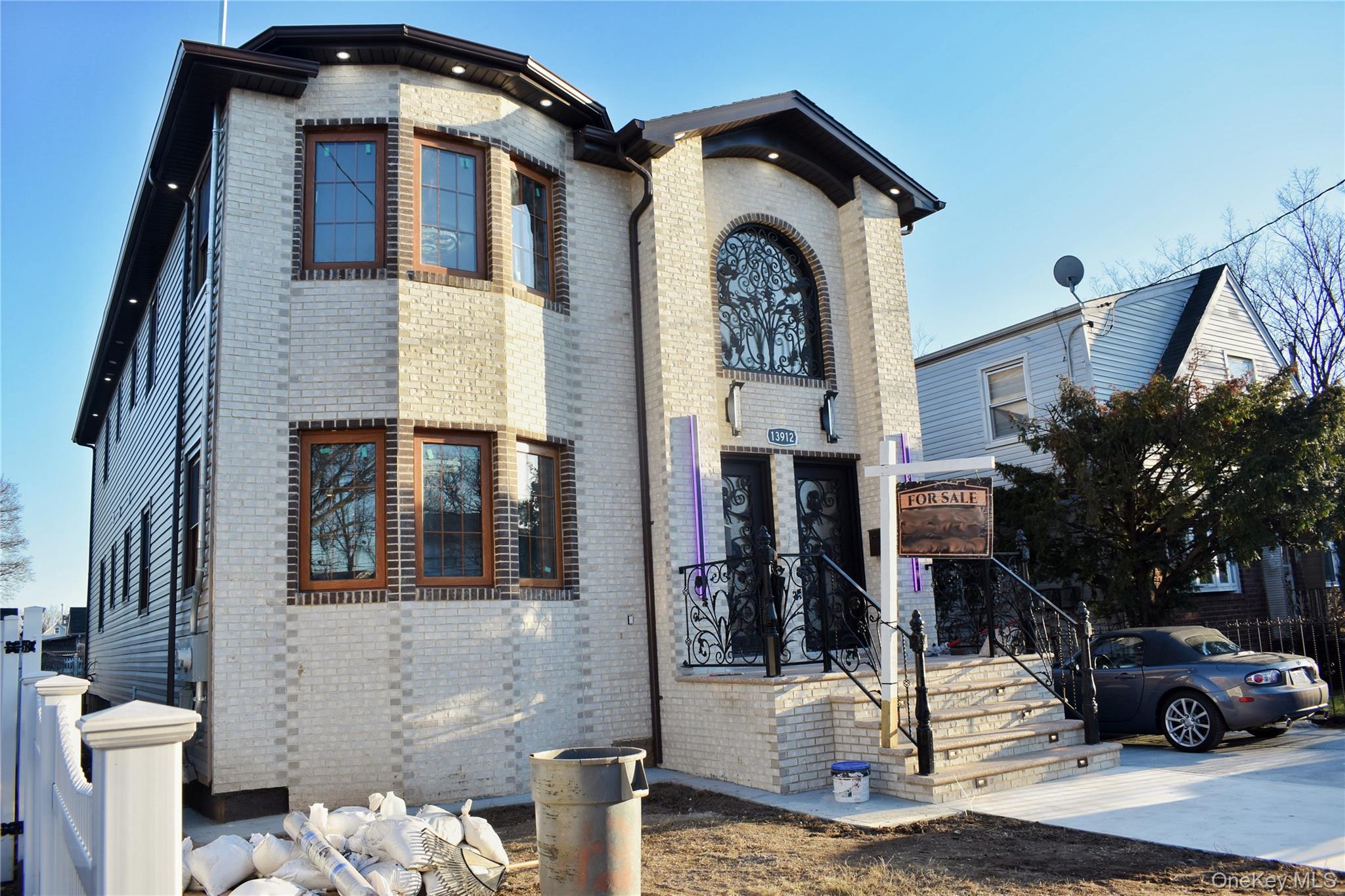 13912 111th Avenue Property Photo 3