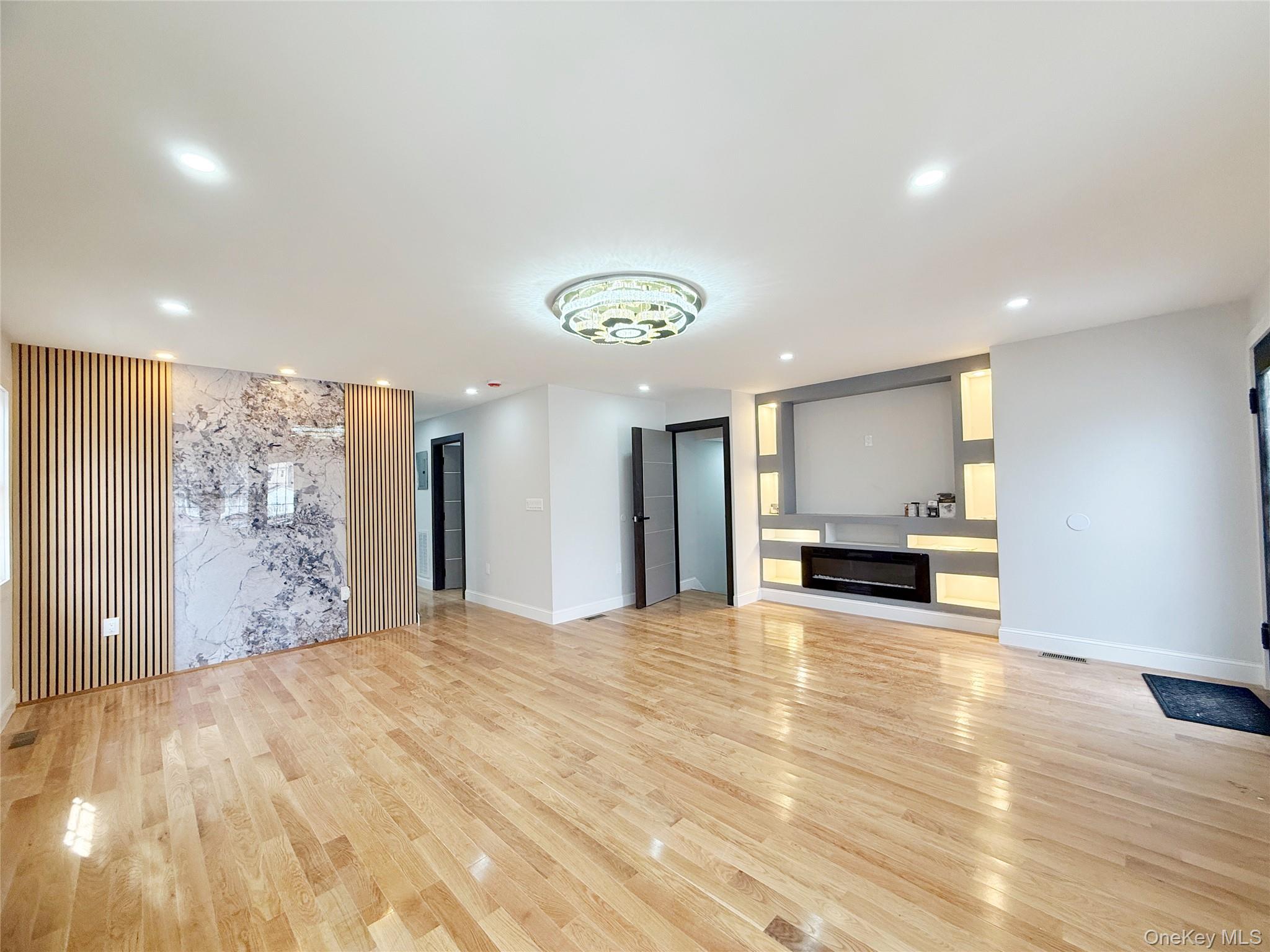 13912 111th Avenue Property Photo 6
