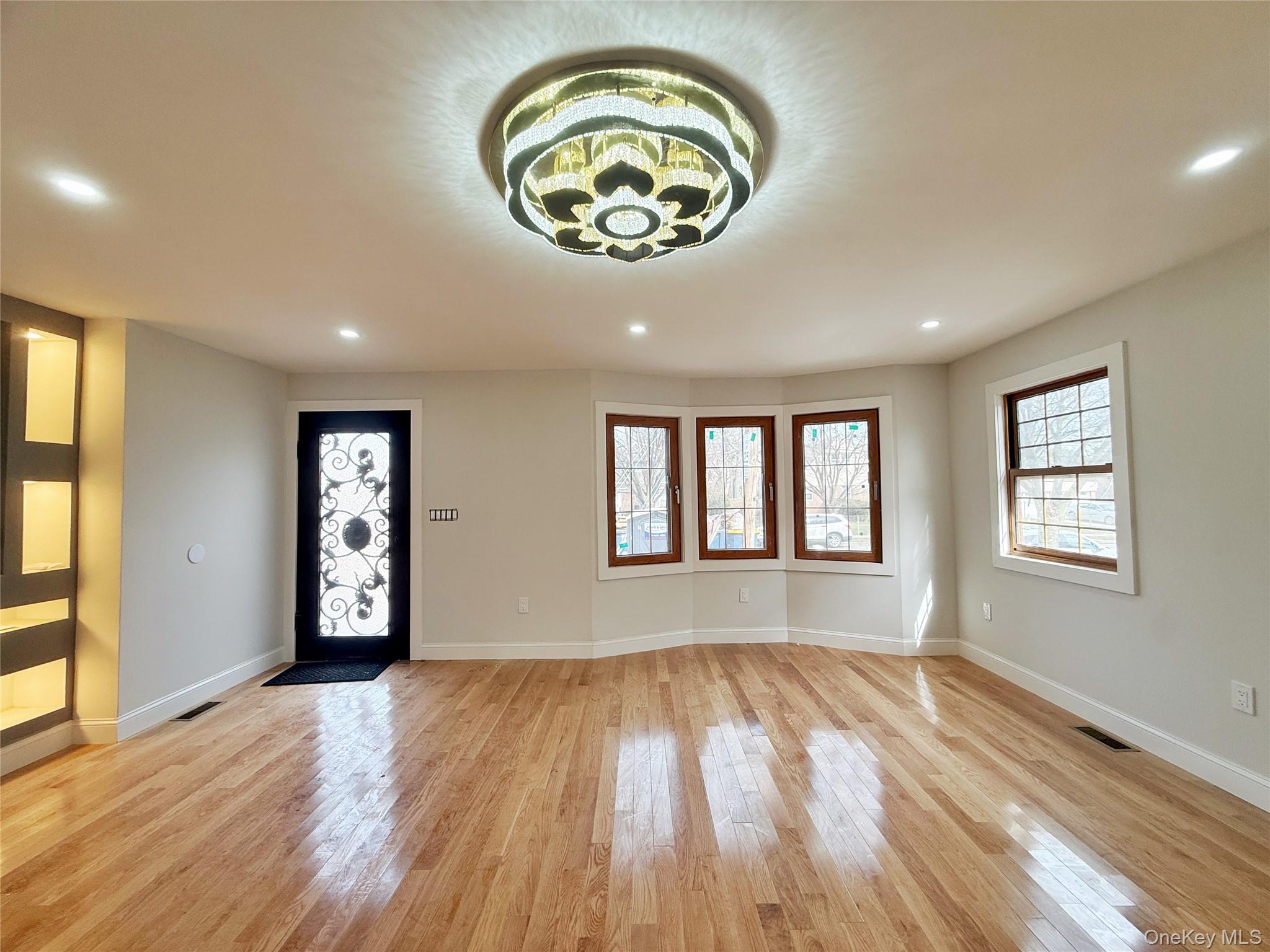13912 111th Avenue Property Photo 7
