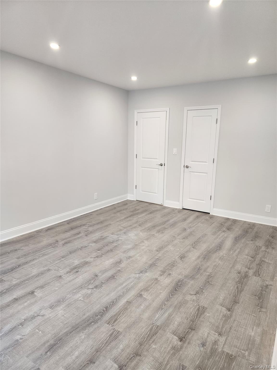 34-24 82nd. Street 1n Property Photo 13