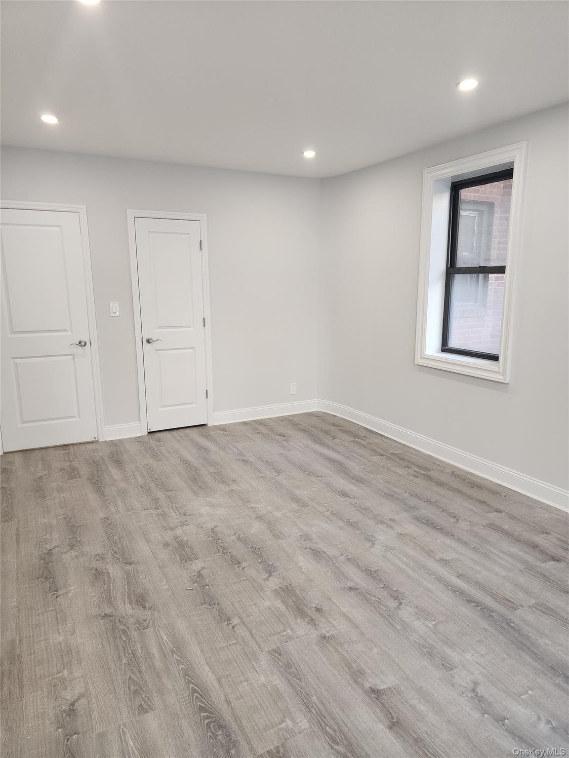 34-24 82nd. Street 1n Property Photo 14