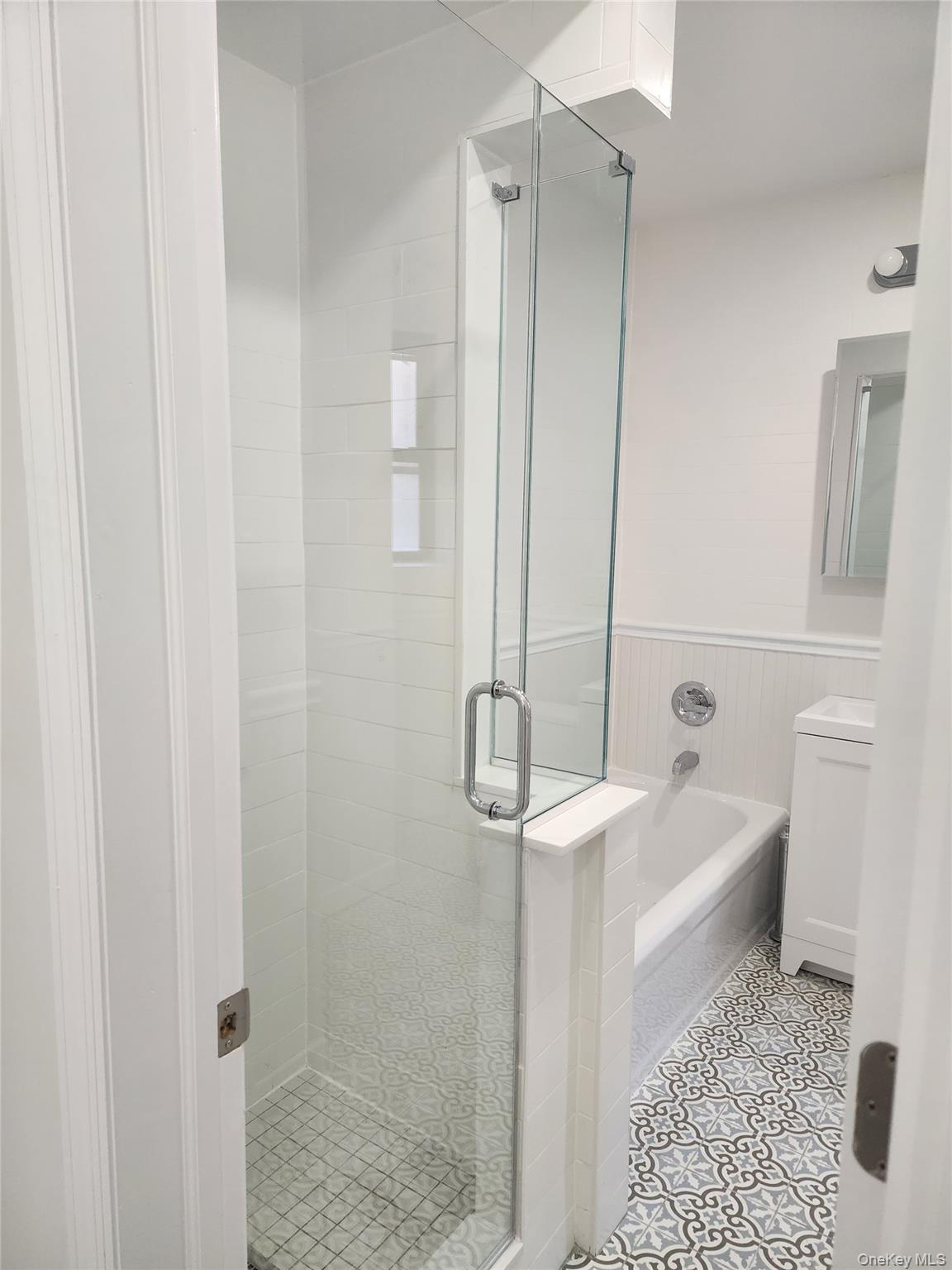 34-24 82nd. Street 1n Property Photo 18