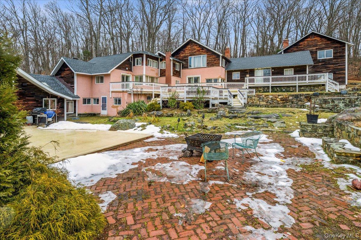584 Milltown Road Property Photo 3