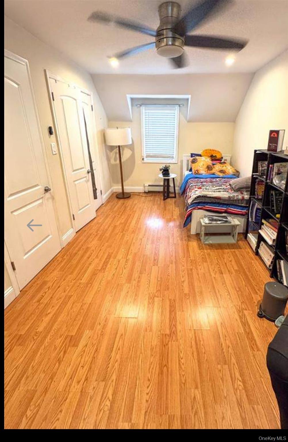 131 E Alhambra Avenue Property Photo 5