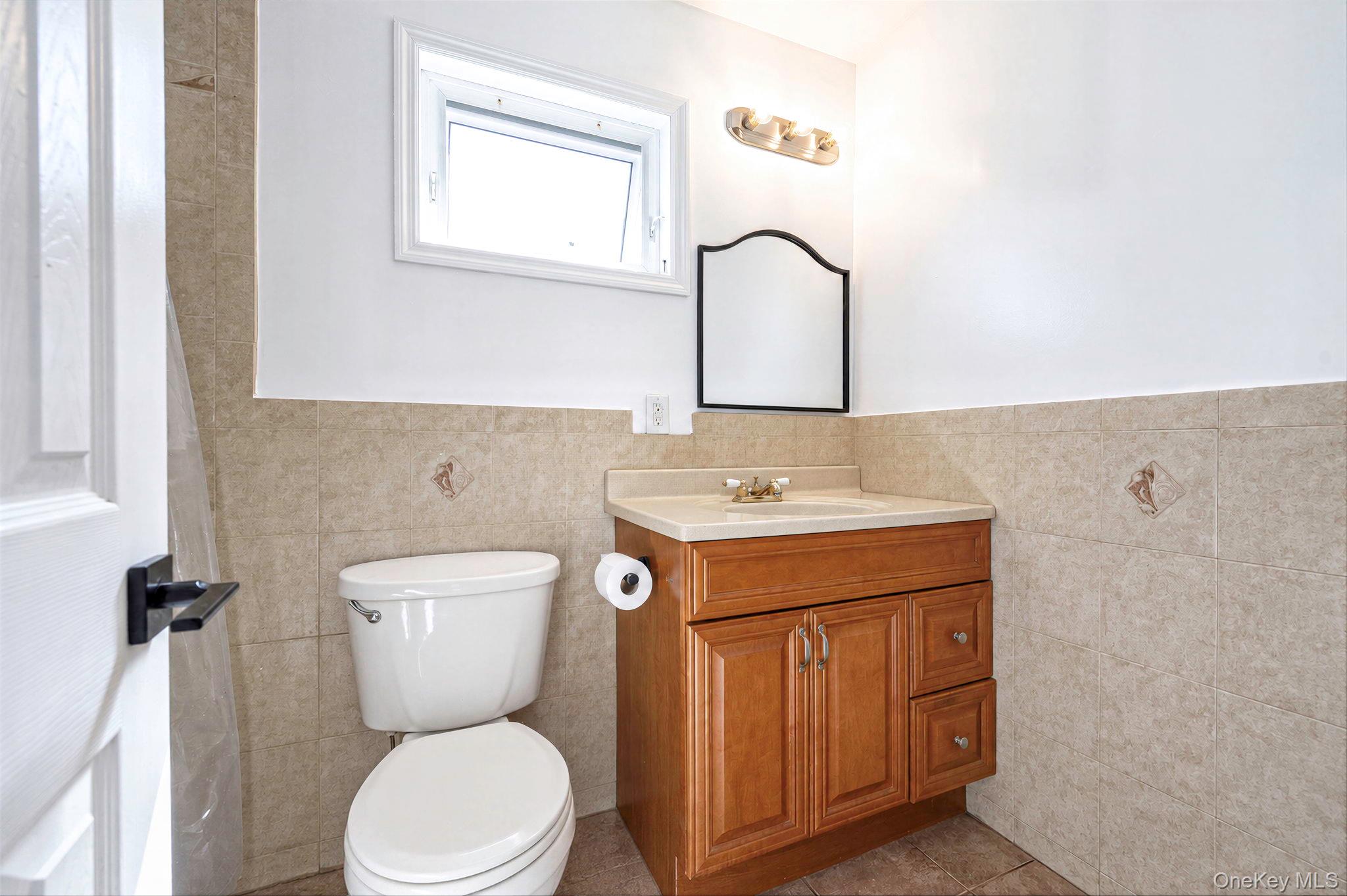 131 E Alhambra Avenue Property Photo 32