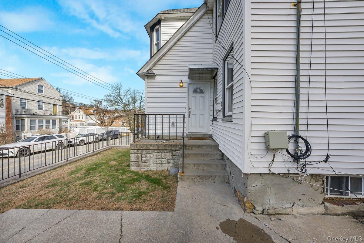 28 Crescent Place Property Photo 3