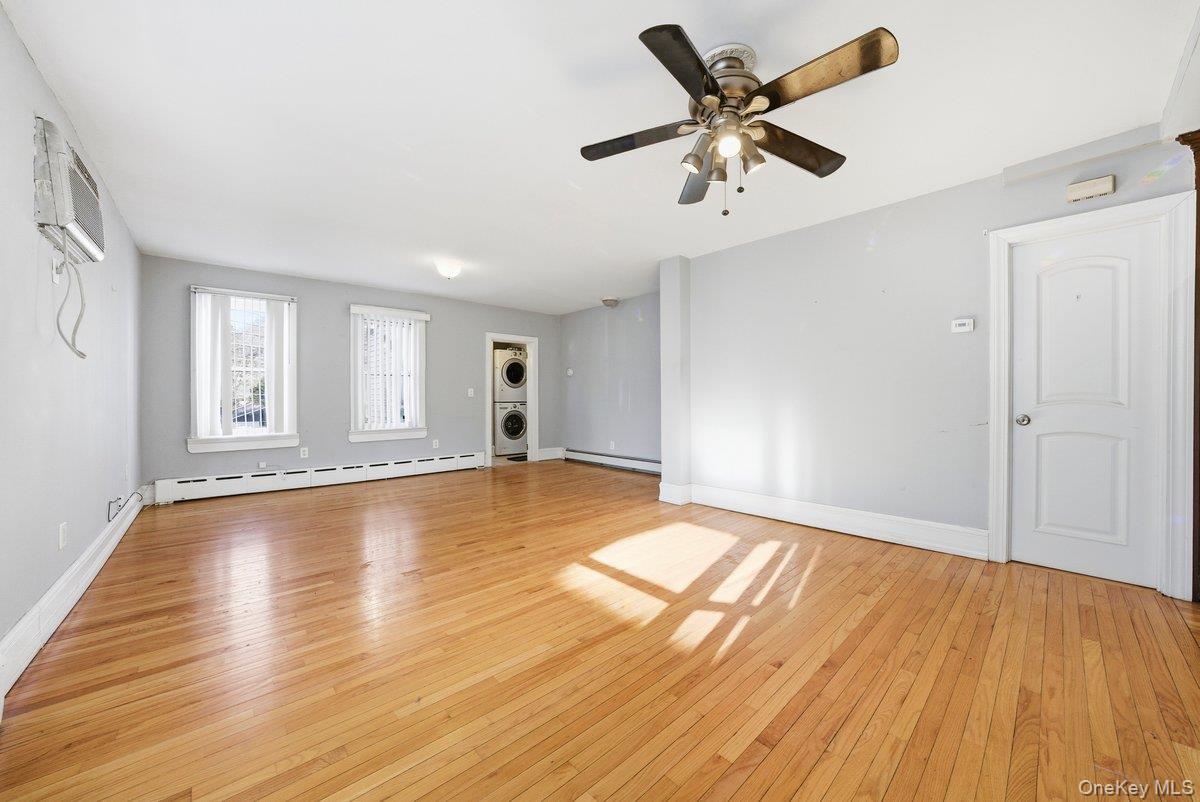 28 Crescent Place Property Photo 9