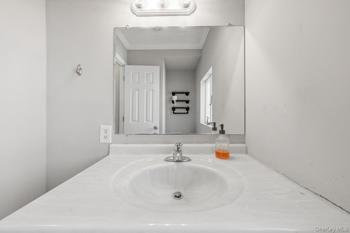 28 Crescent Place Property Photo 13