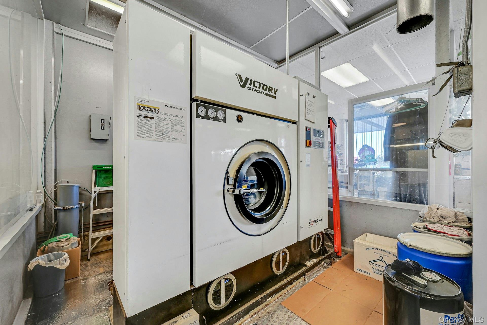 958393 Property Photo 5