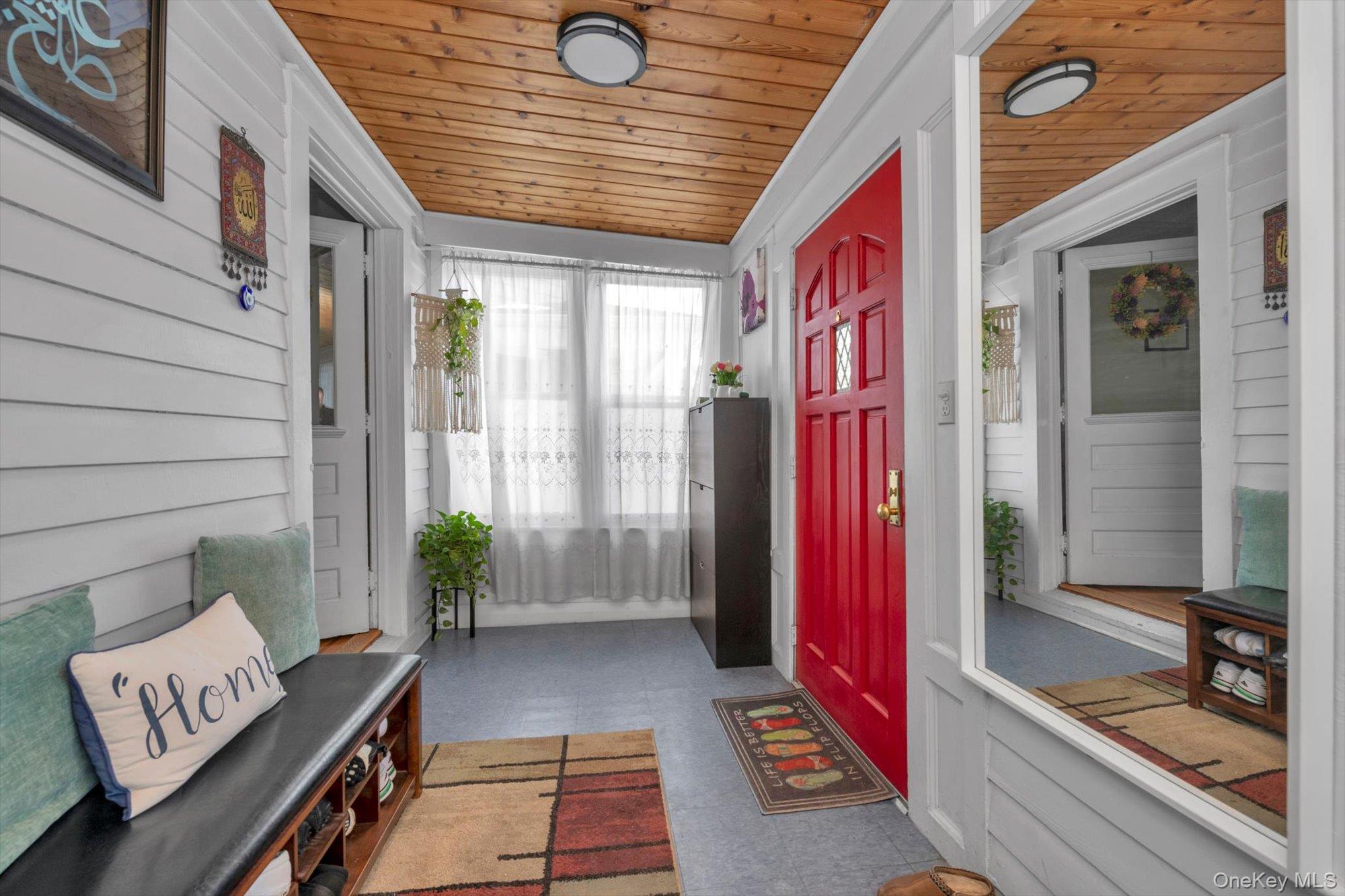 70 Hinsdale Avenue Property Photo 3
