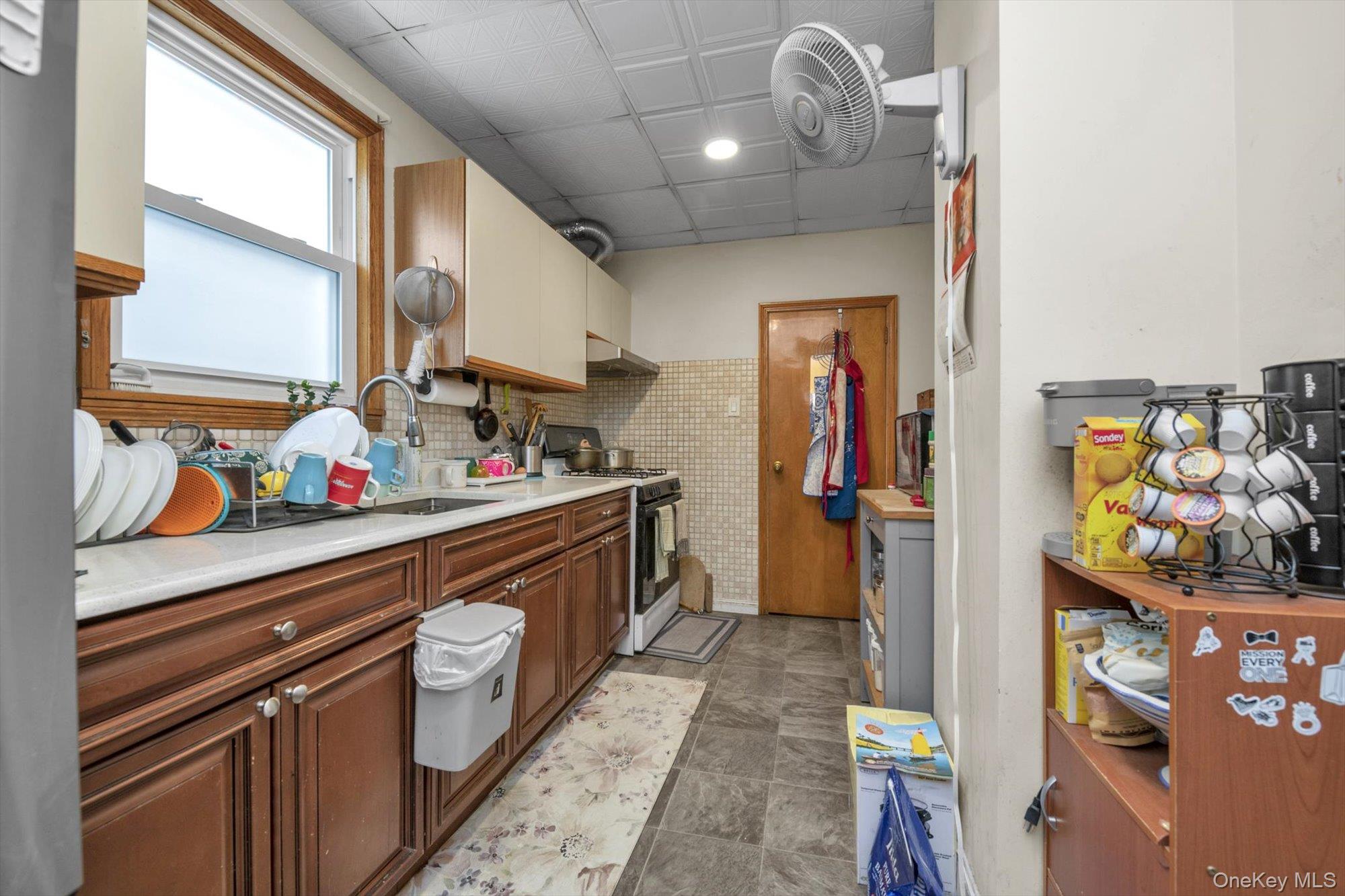 70 Hinsdale Avenue Property Photo 11