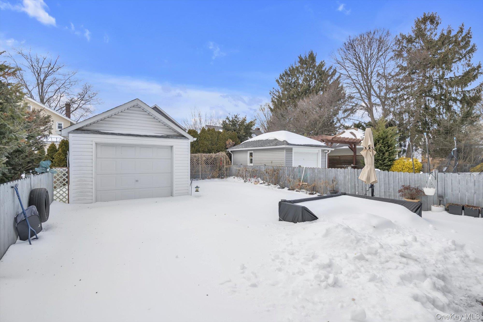 70 Hinsdale Avenue Property Photo 25