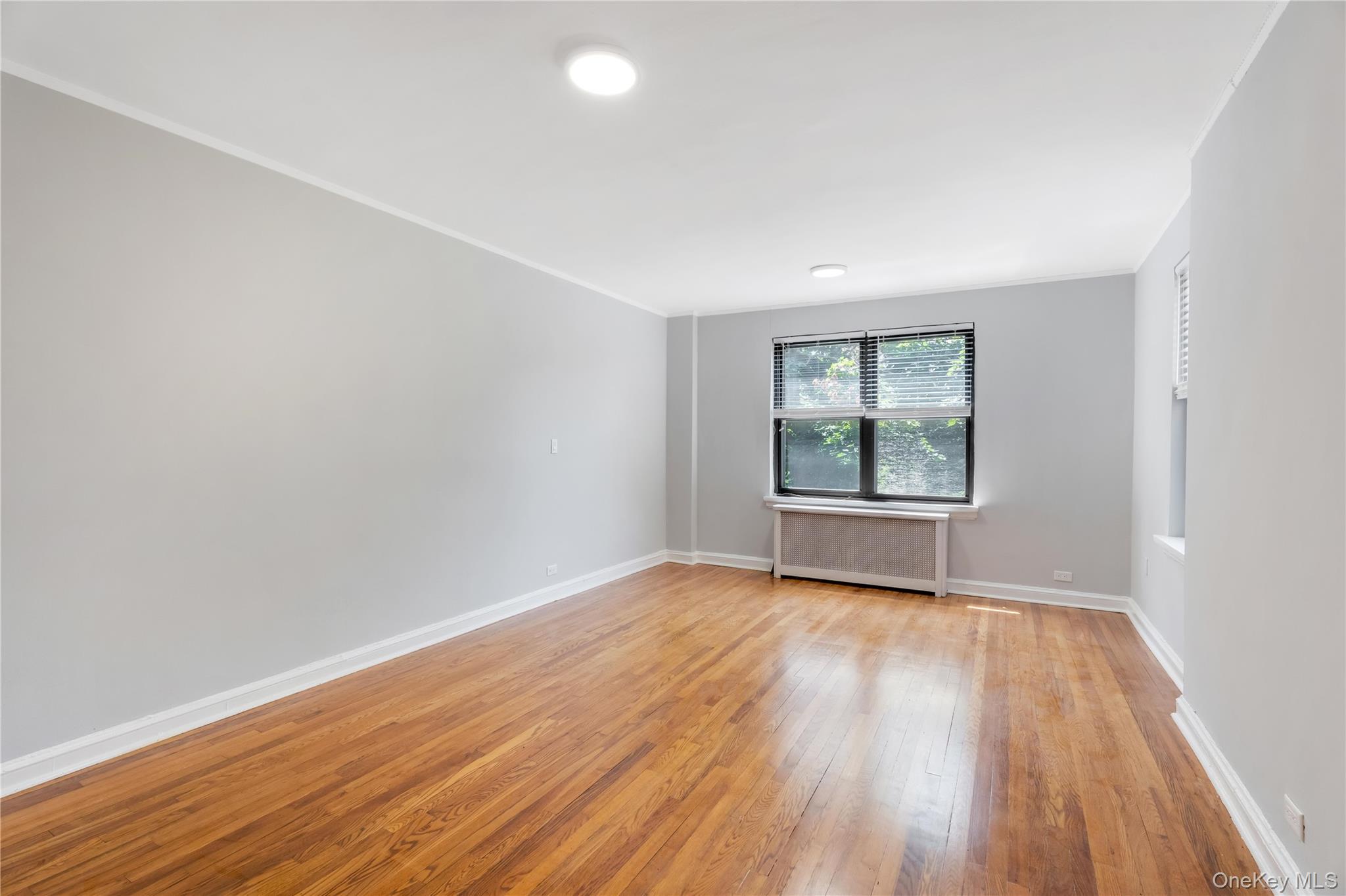 76-12 Ditmars Boulevard B3 Property Photo 2