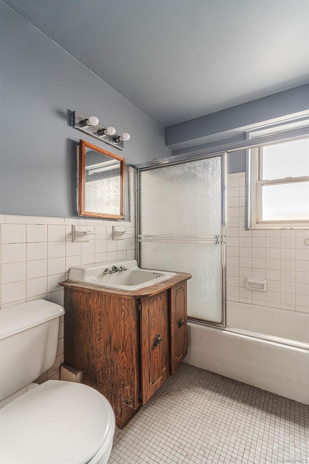 2483 W 16th Street 10h Property Photo 16