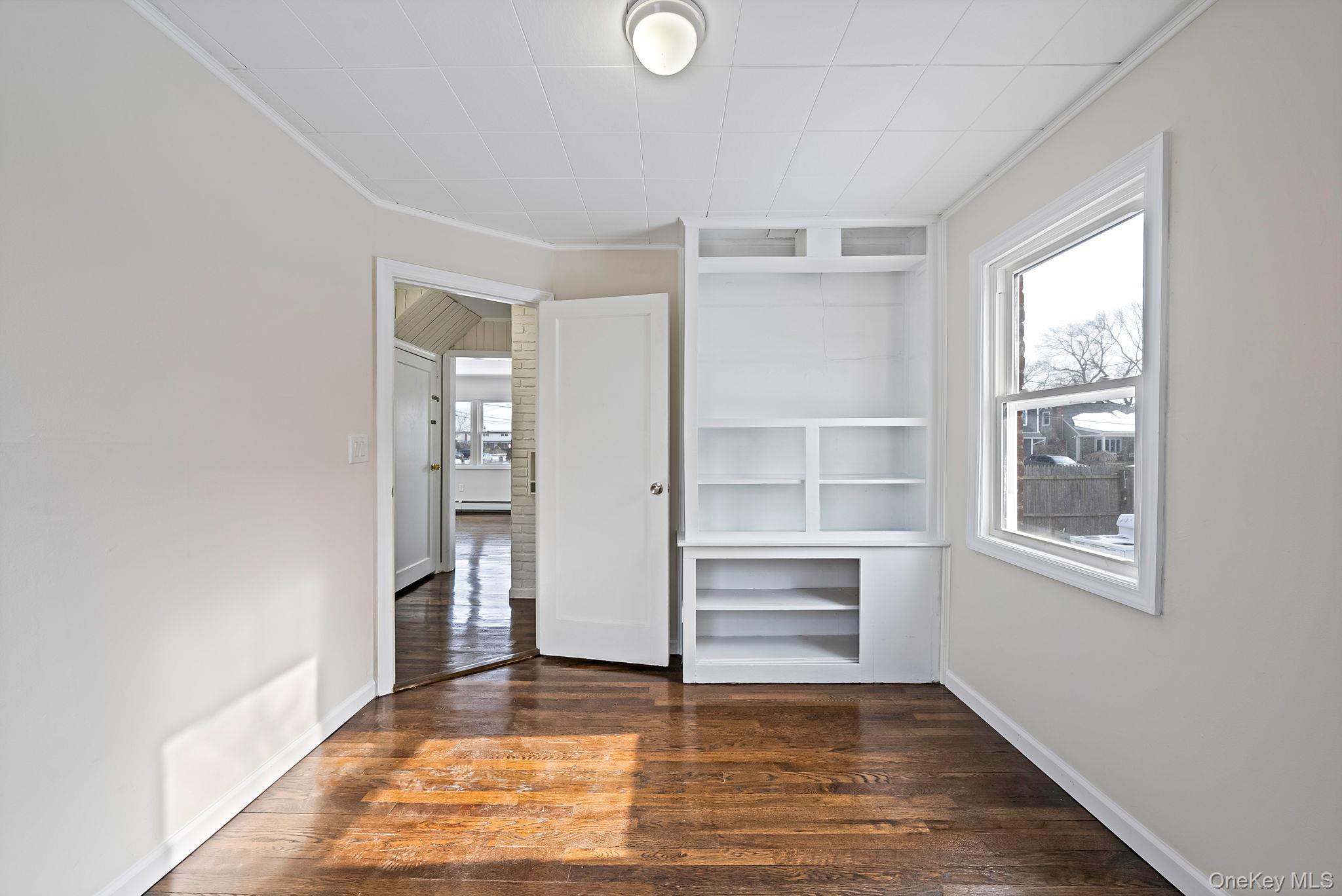 526 Albert Street Property Photo 17