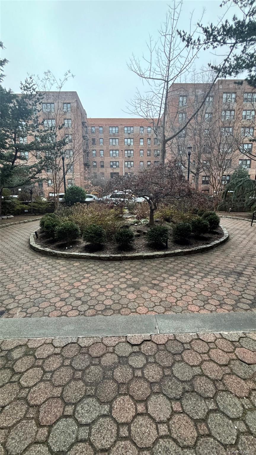 67-35 Yellowstone Boulevard 60 Property Photo 2