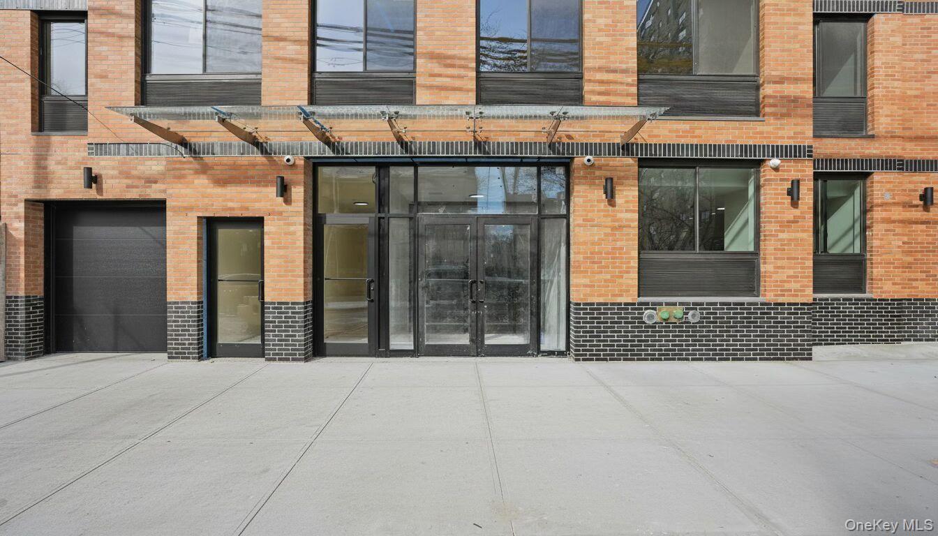 169-13 90th Avenue Property Photo 8