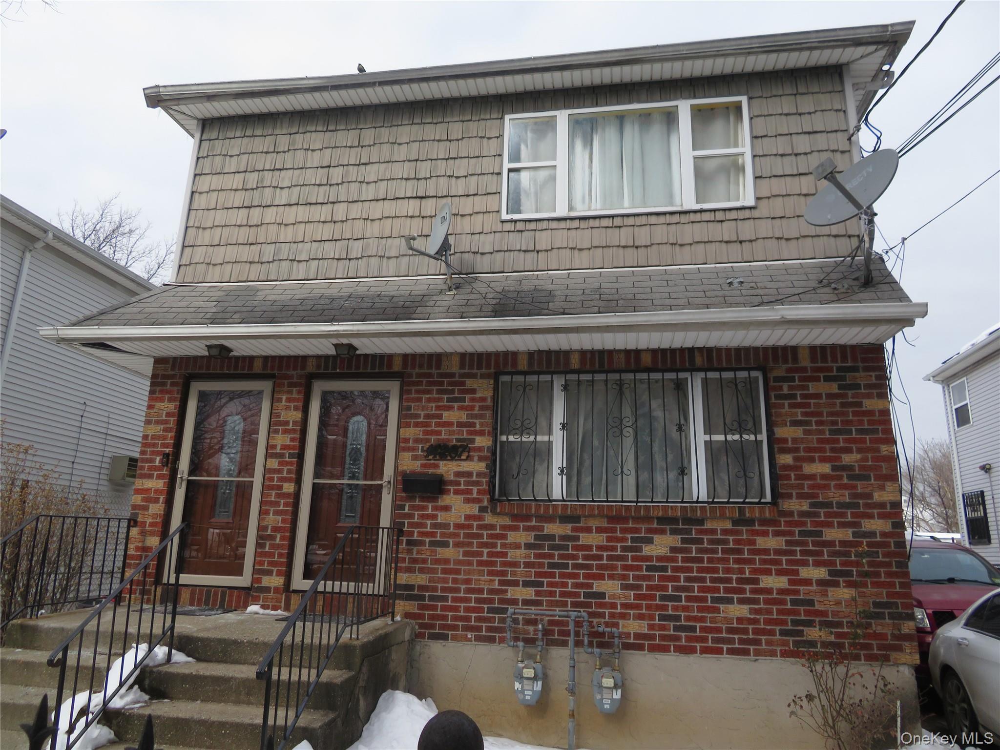 14207 135th Avenue Property Photo 1