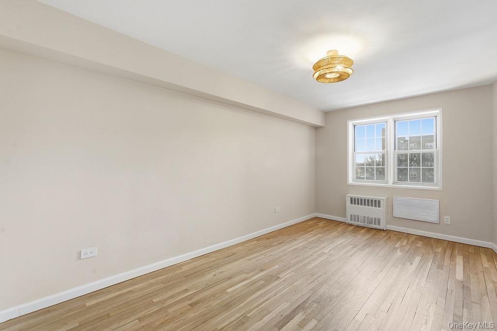 86-11 151st Avenue 4h Property Photo 12