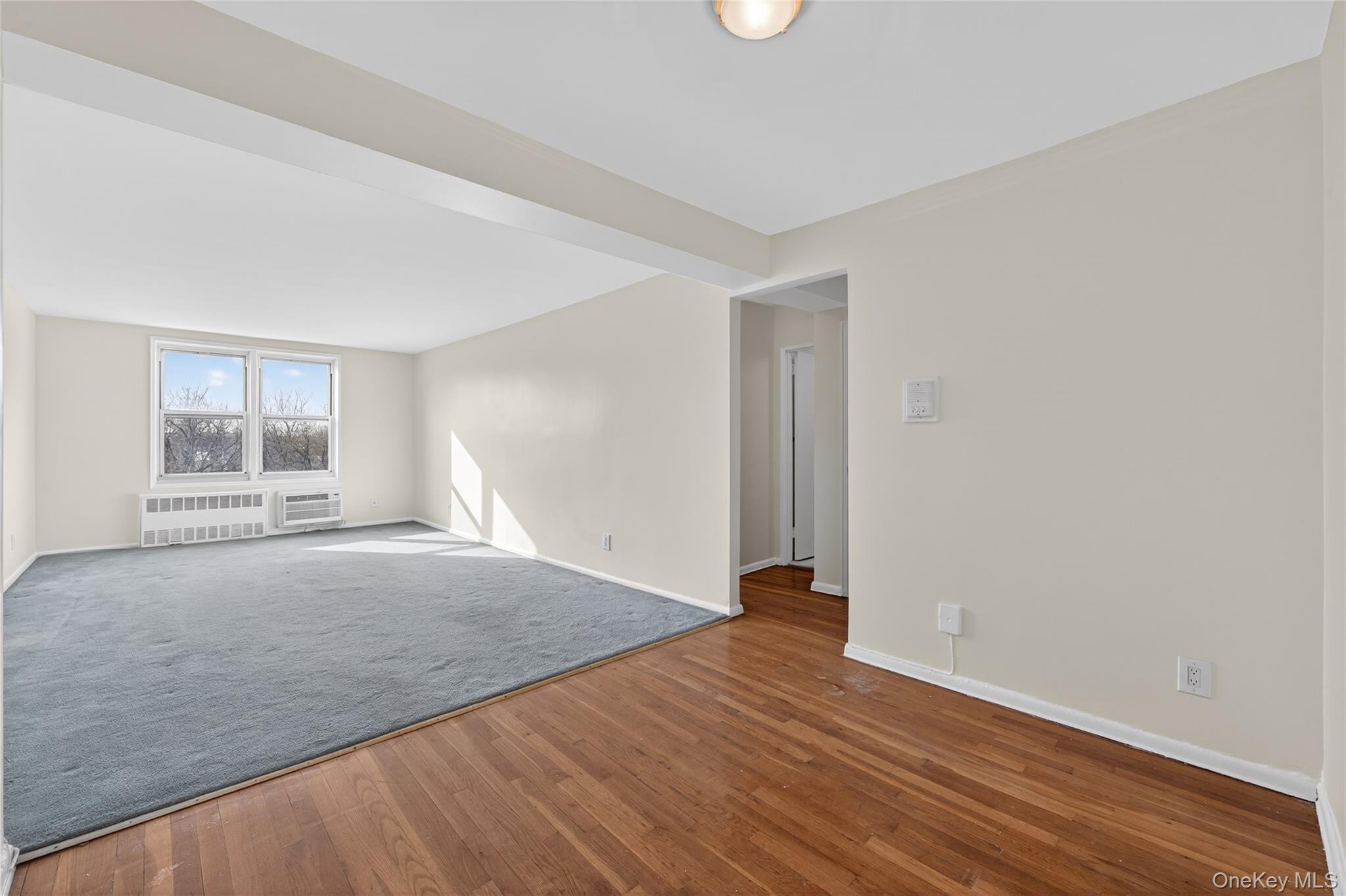 66-10 Thornton Place 4c Property Photo 3