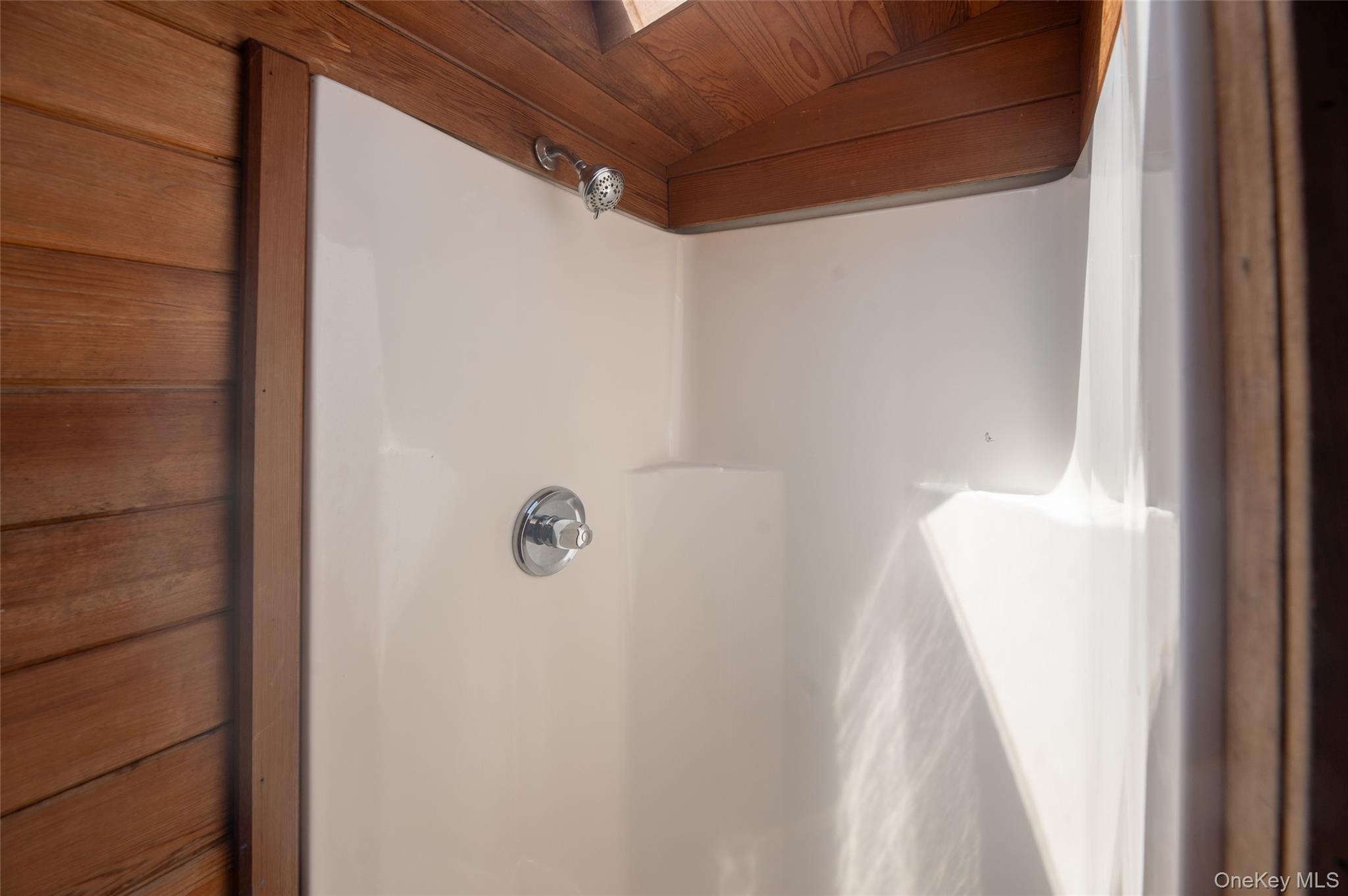 180 Cottage Walk Property Photo 24