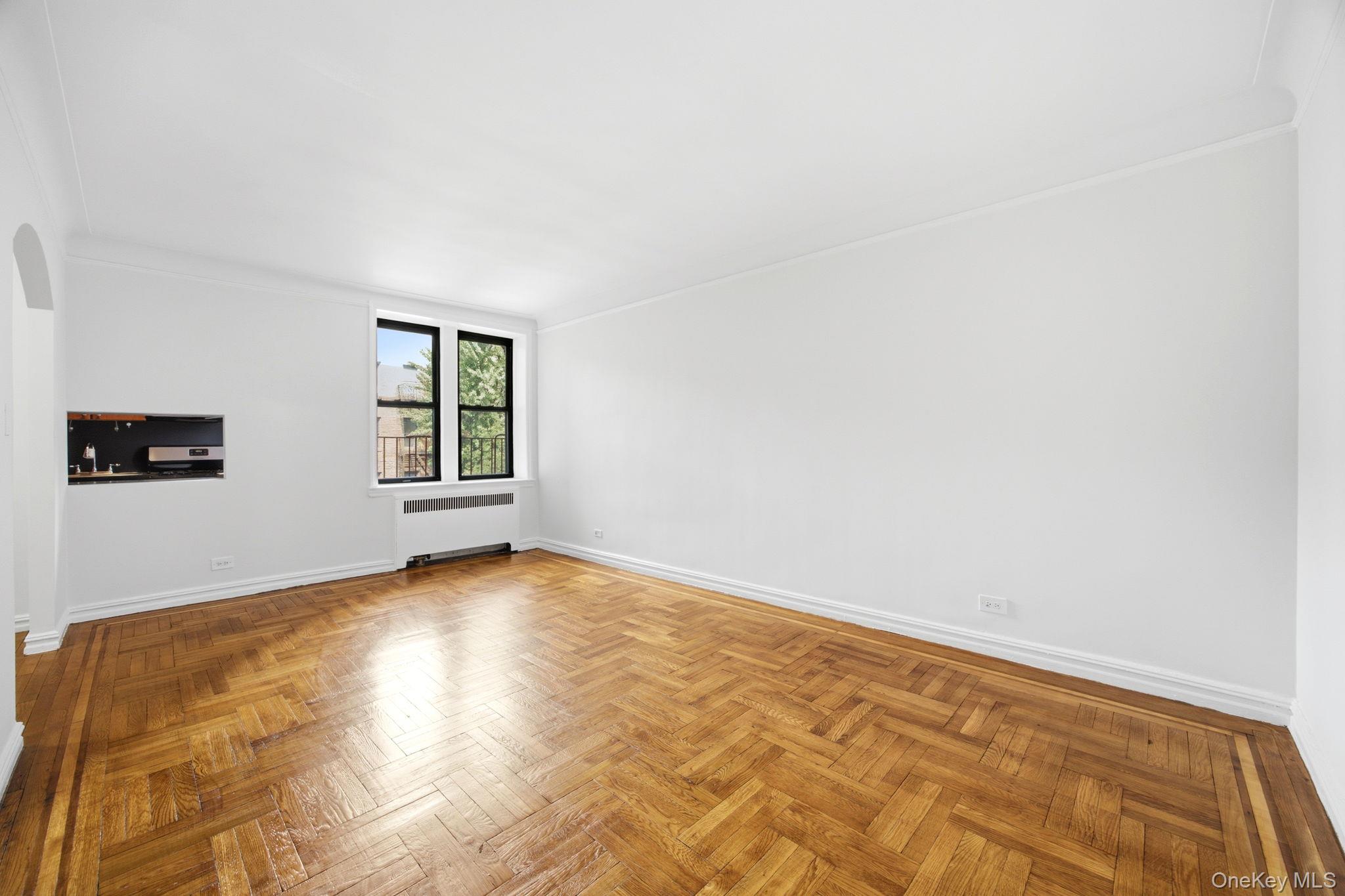 4755 39th Place 3h Property Photo 2