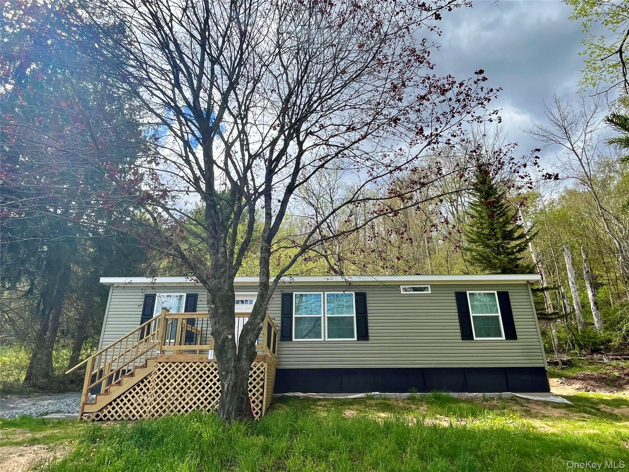 317 Debruce Road Property Photo 2