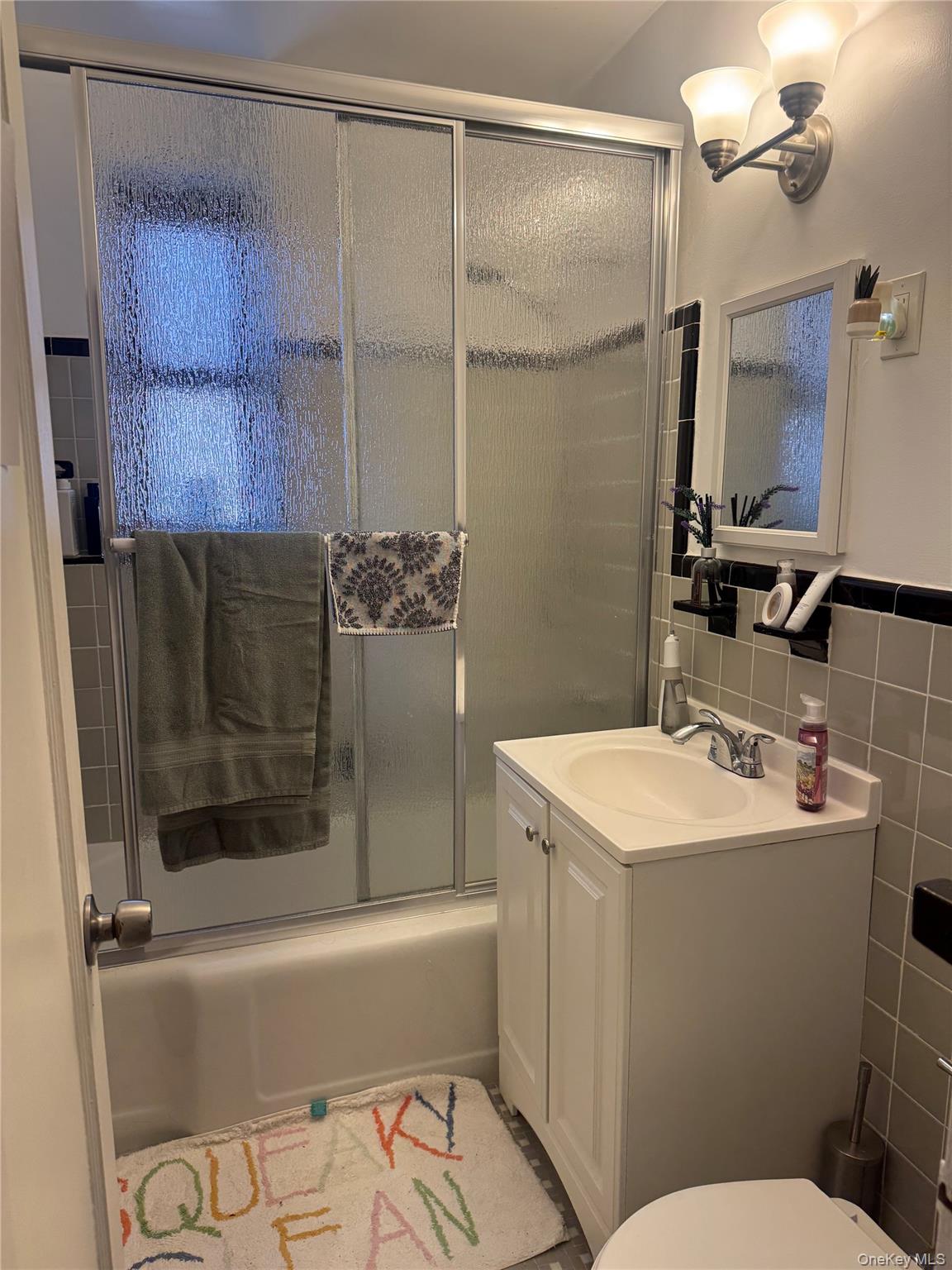 37-27 86th Street 1m Property Photo 10