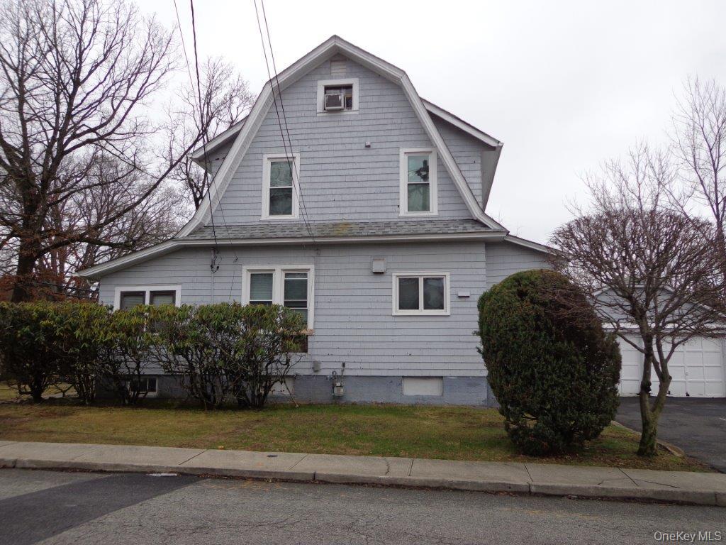 208 Saddle River Road Property Photo 3