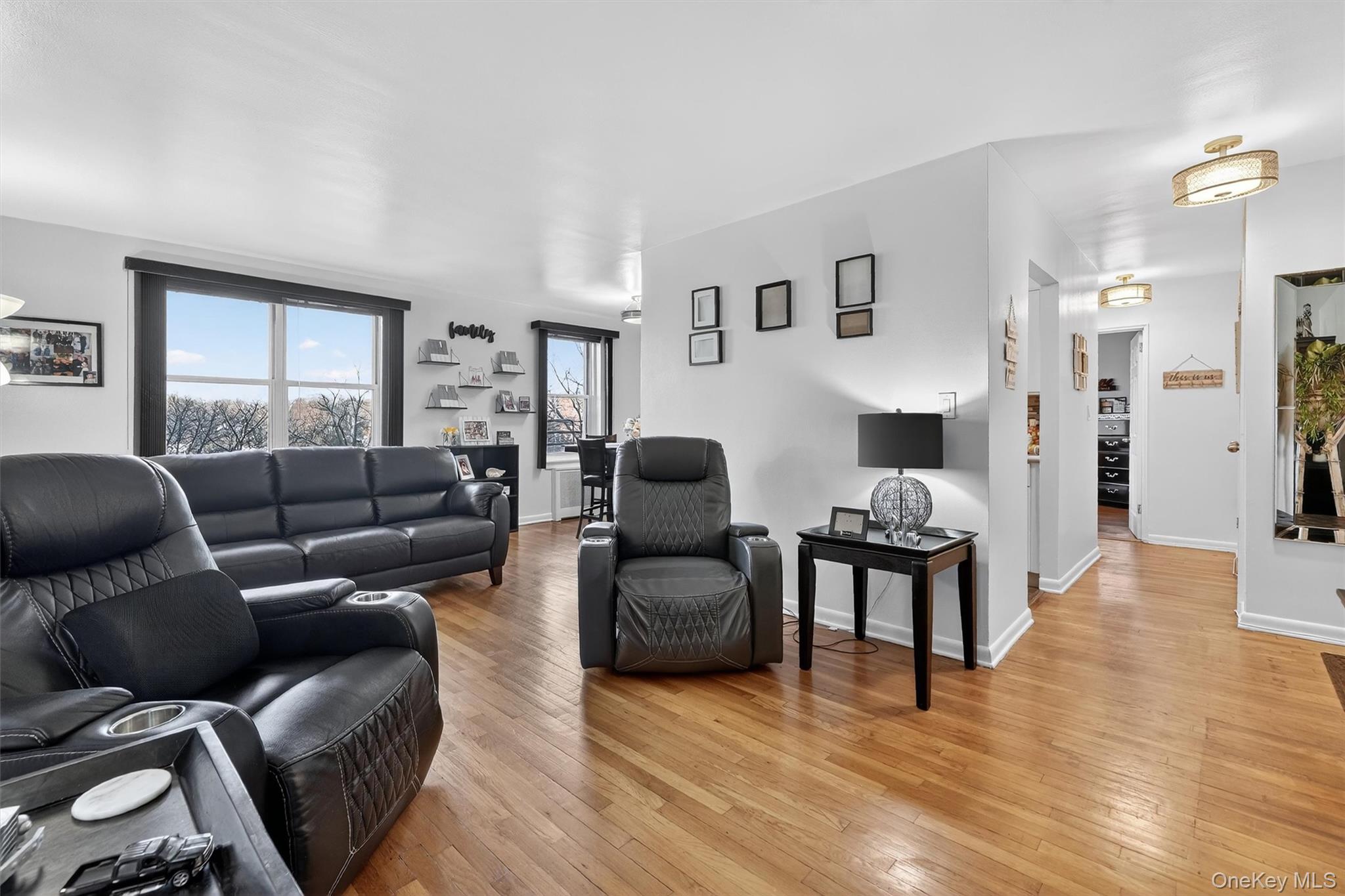 1300 Midland Avenue A50 Property Photo 6
