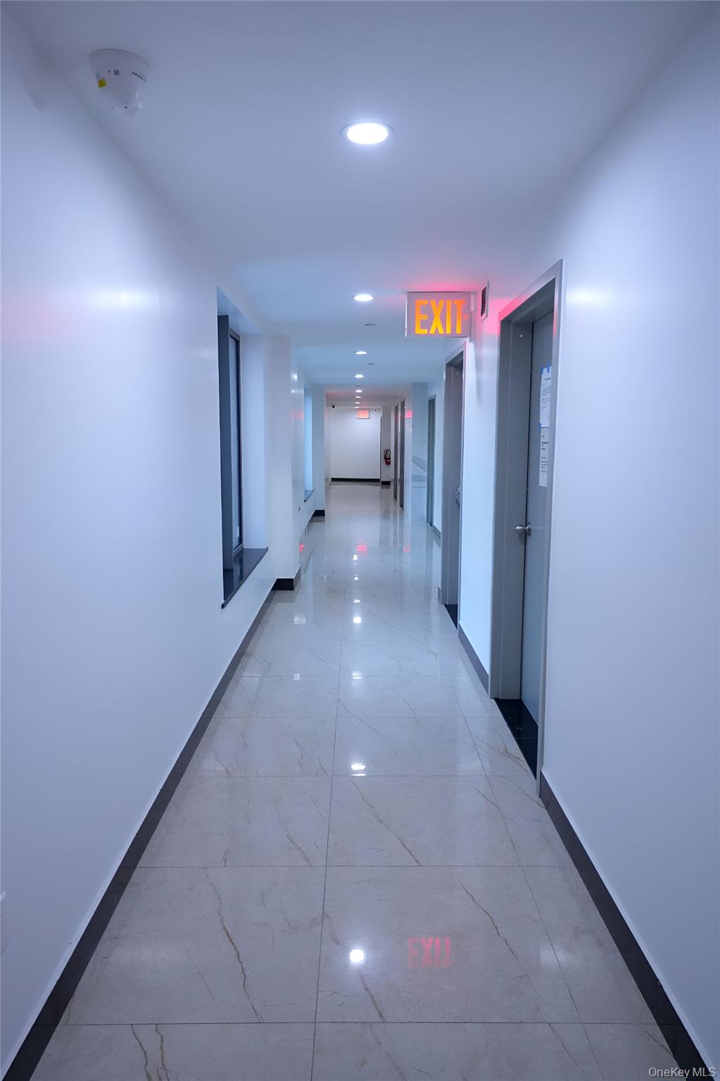 7065 Queens Boulevard 8j Property Photo 11