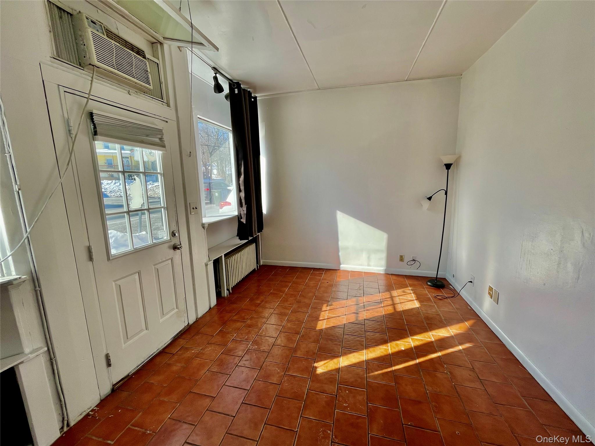 158 W Main Street Property Photo 11
