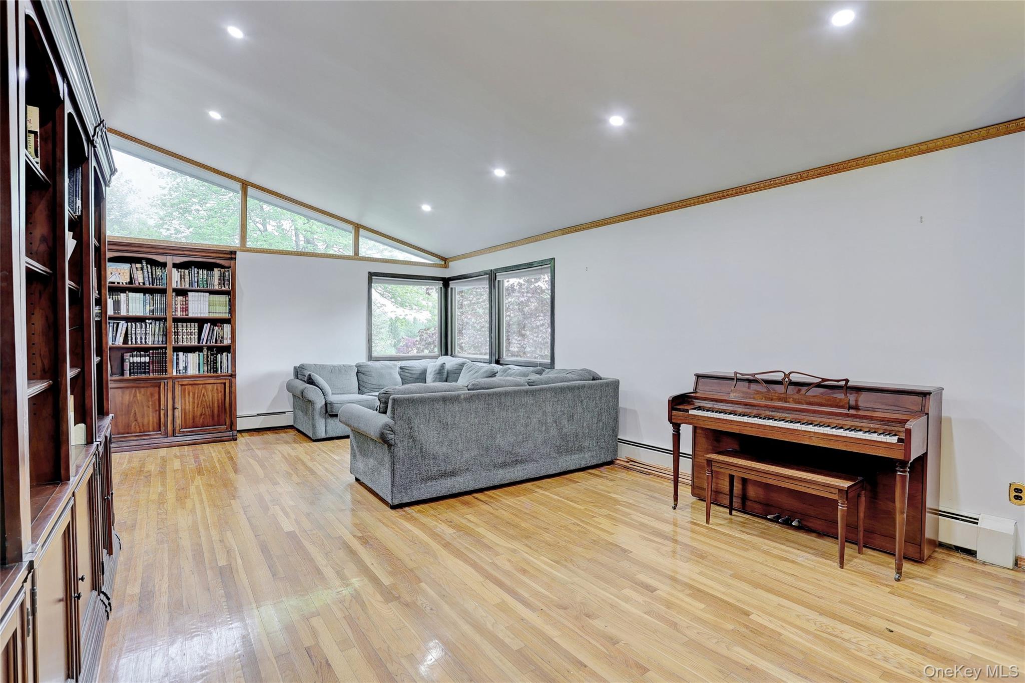 23 Sherwood Ridge Road Property Photo 4
