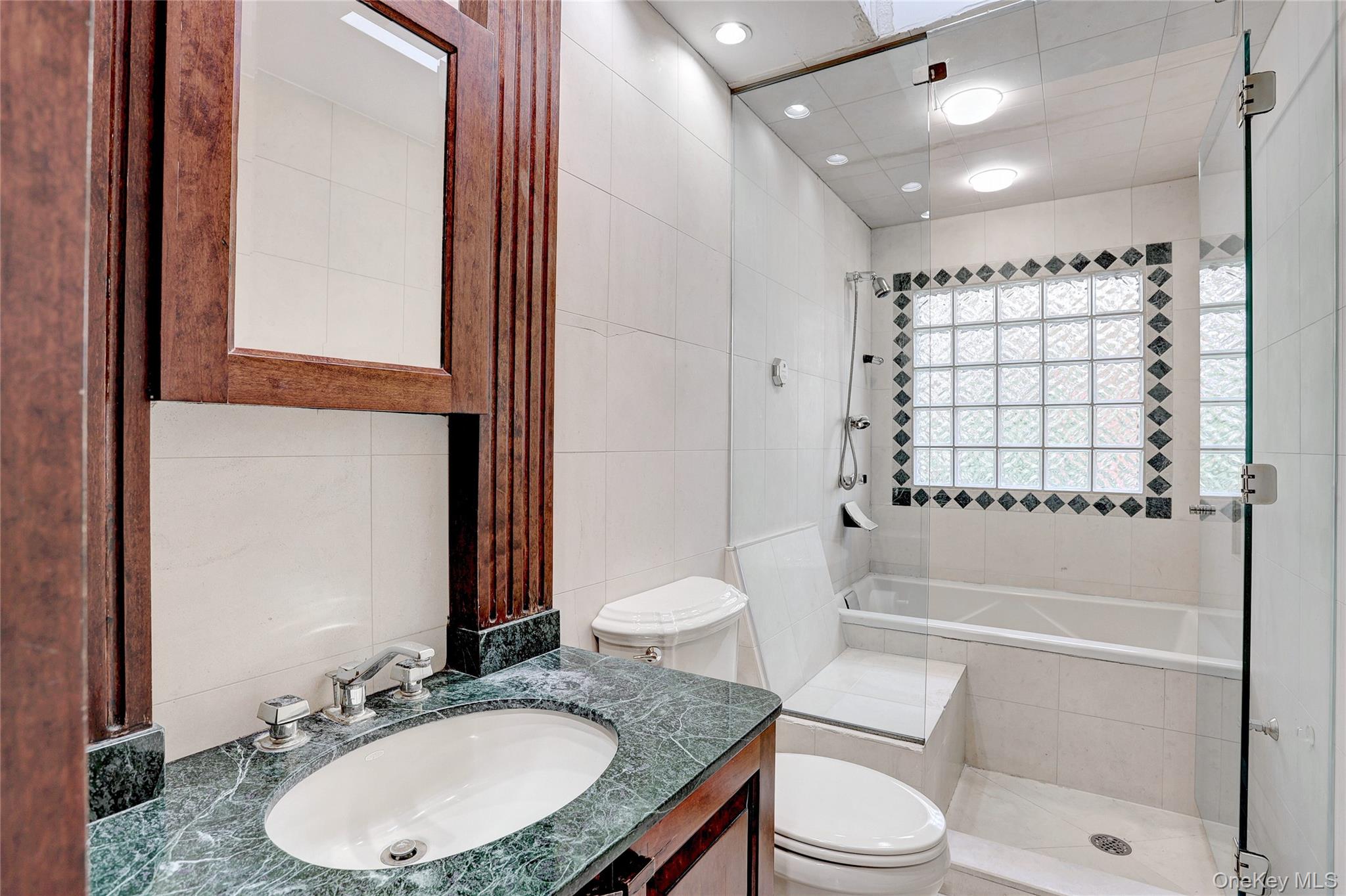 23 Sherwood Ridge Road Property Photo 18