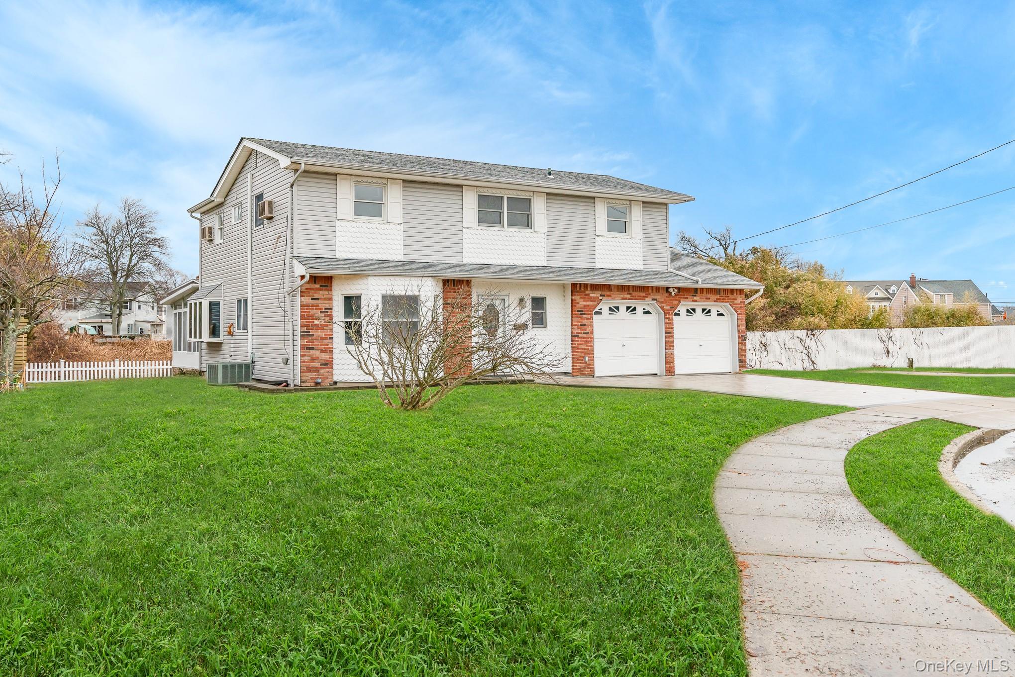 24 Brooktree Circle Property Photo 1