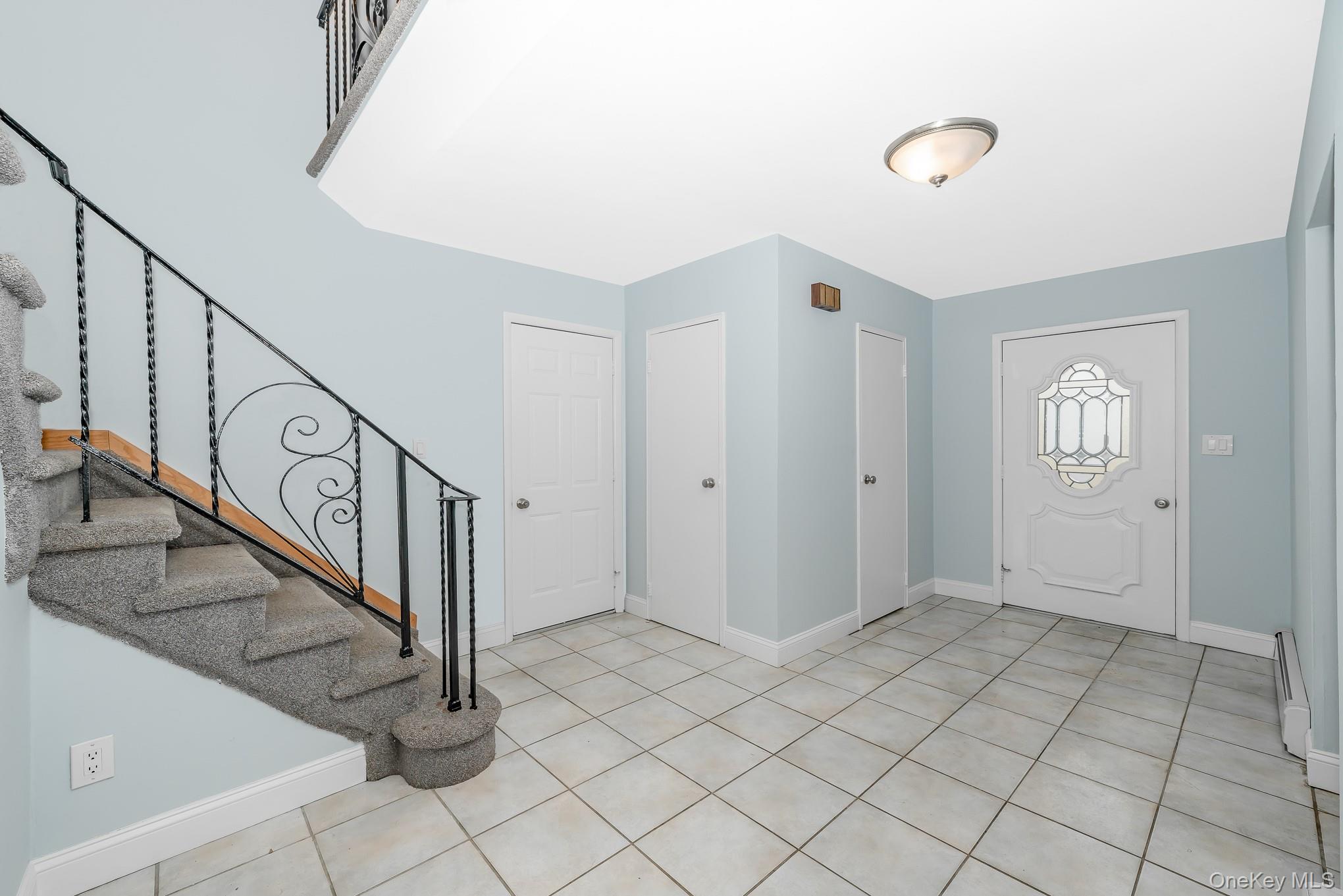 24 Brooktree Circle Property Photo 9