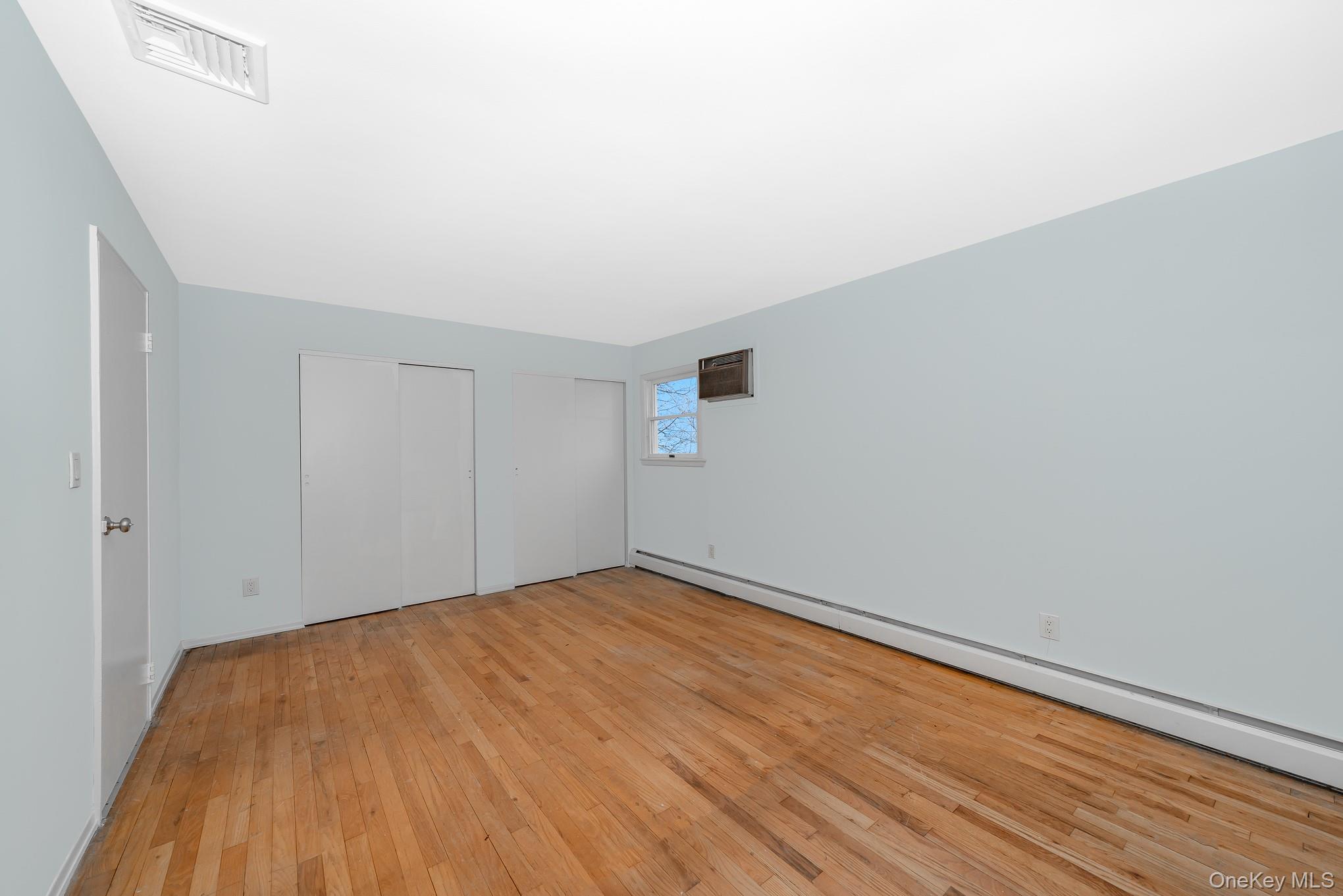 24 Brooktree Circle Property Photo 17