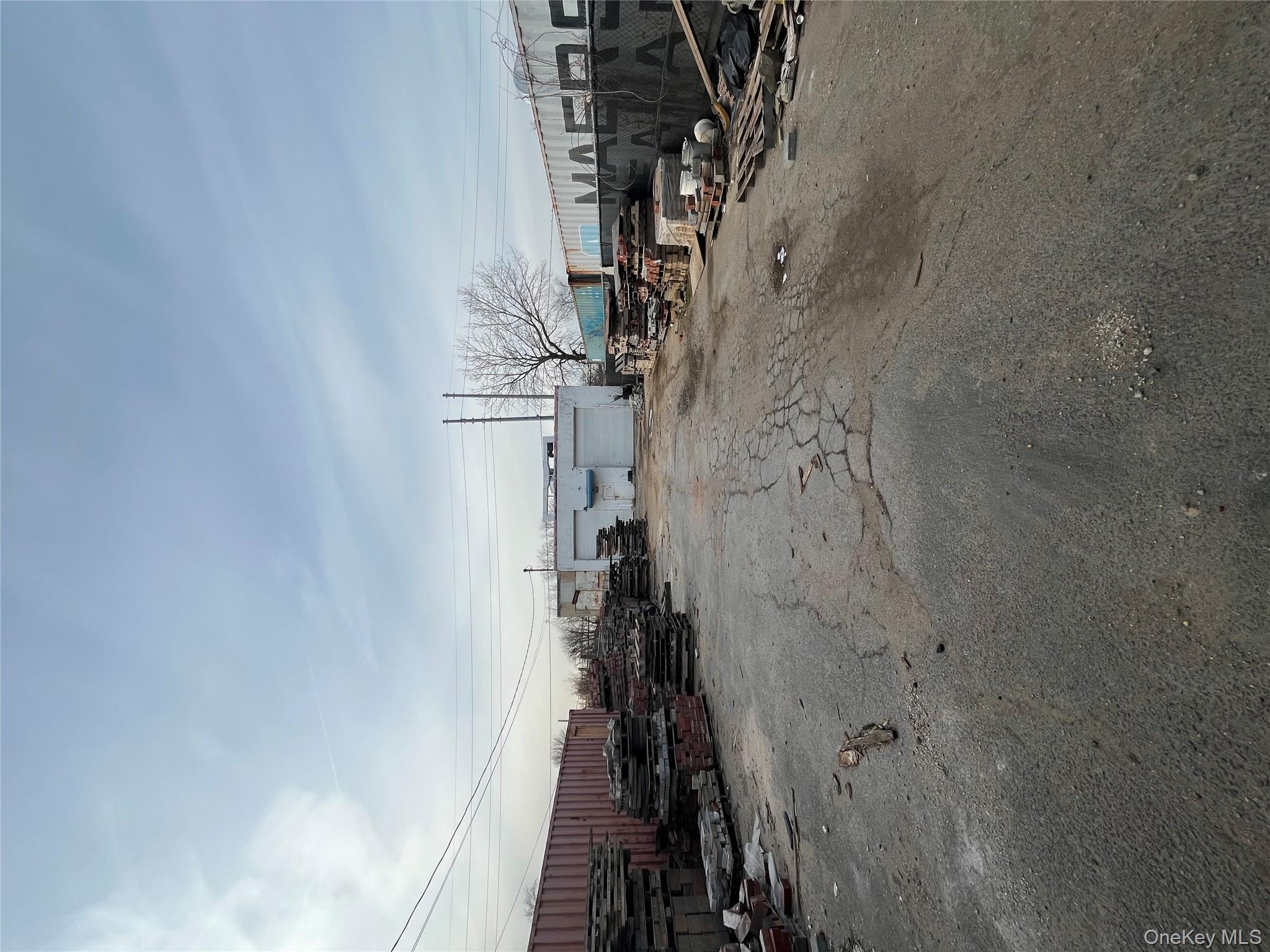 4186-4200 Industrial Place Property Photo 3