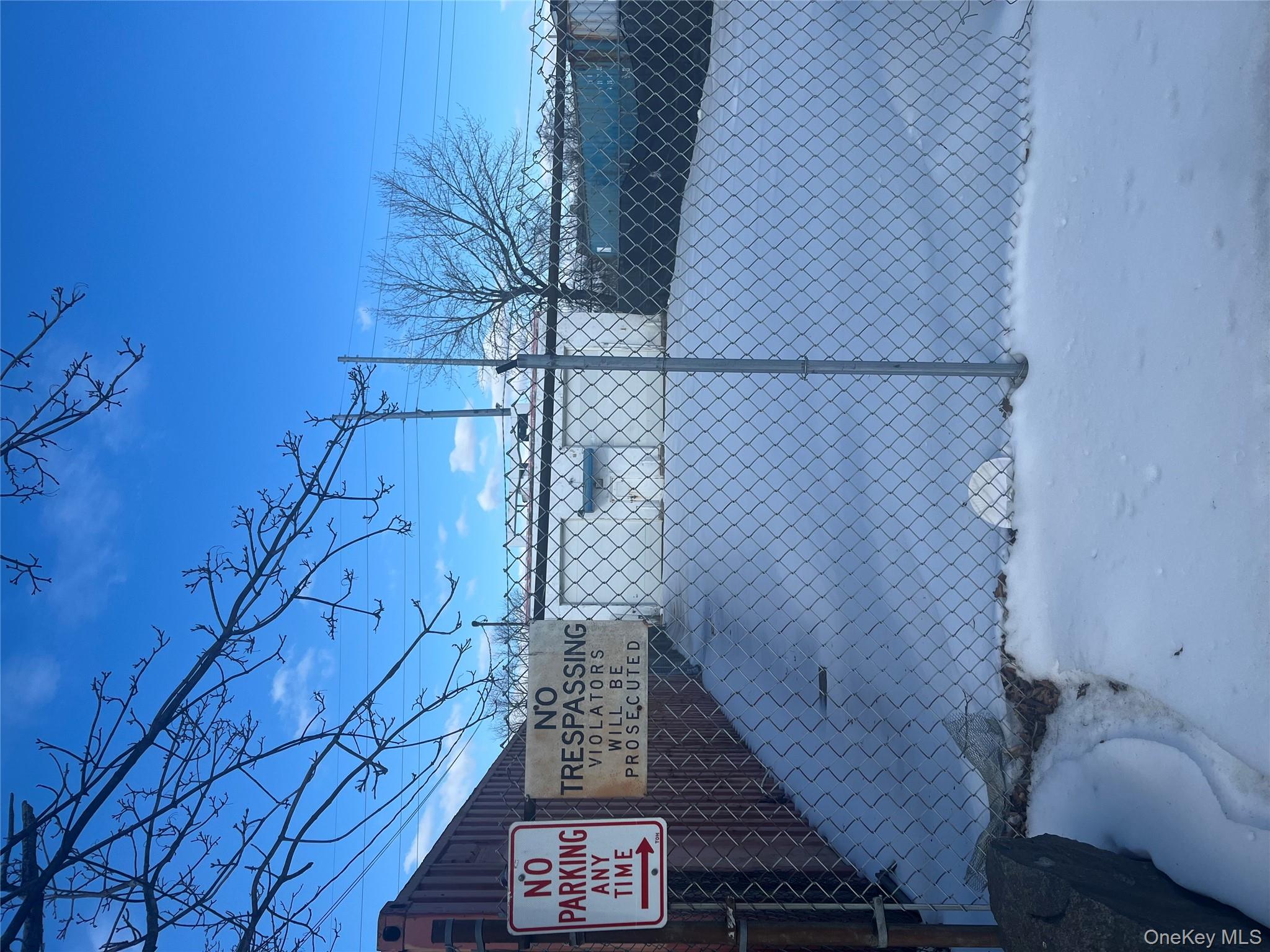 4186-4200 Industrial Place Property Photo 6