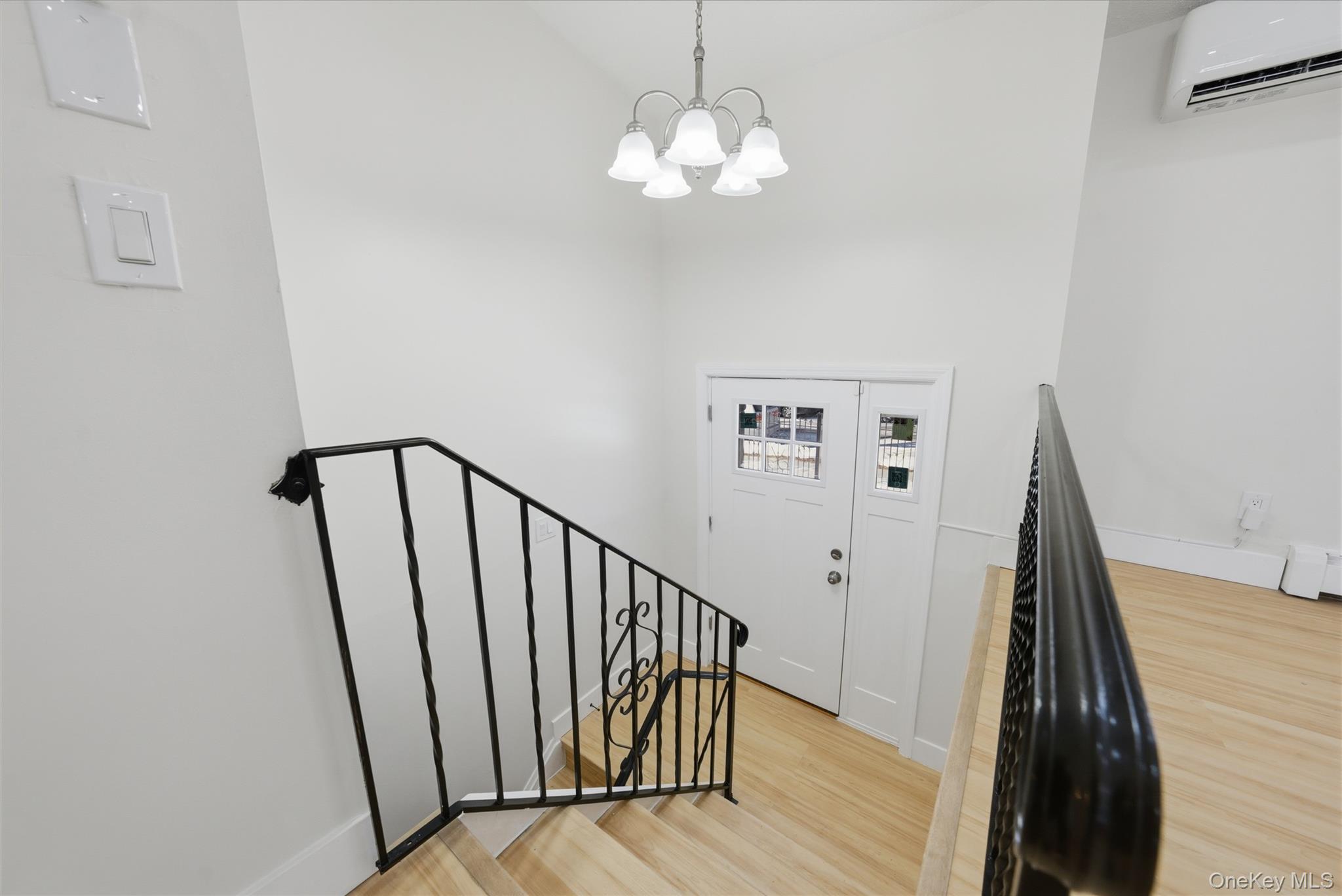 1510 Crotona Park Park Property Photo 19