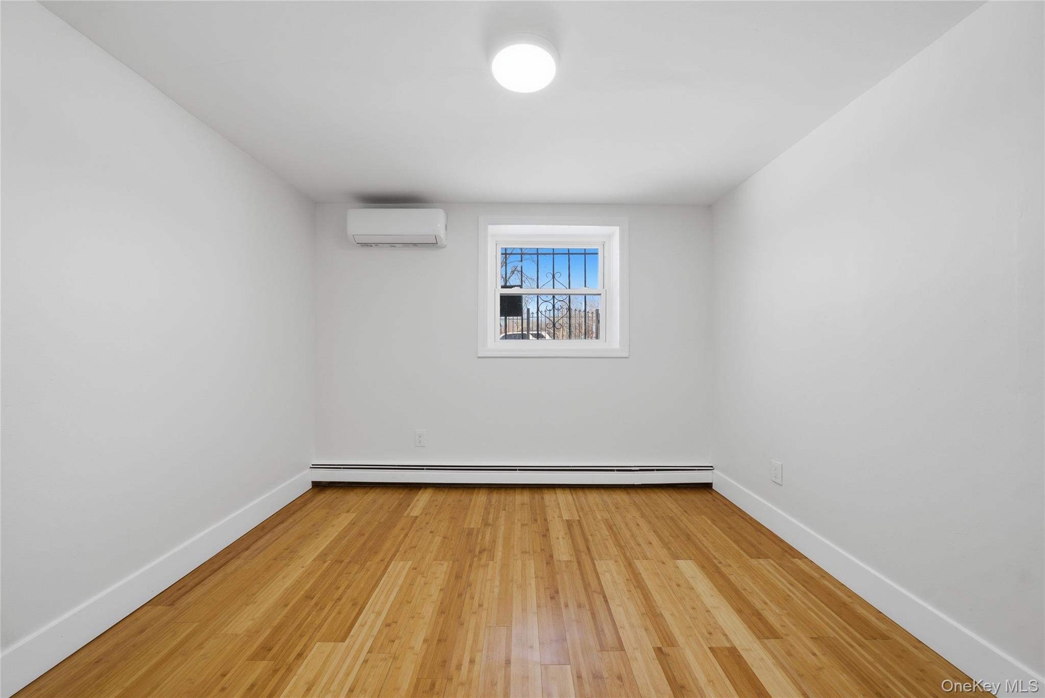 1510 Crotona Park Park Property Photo 29
