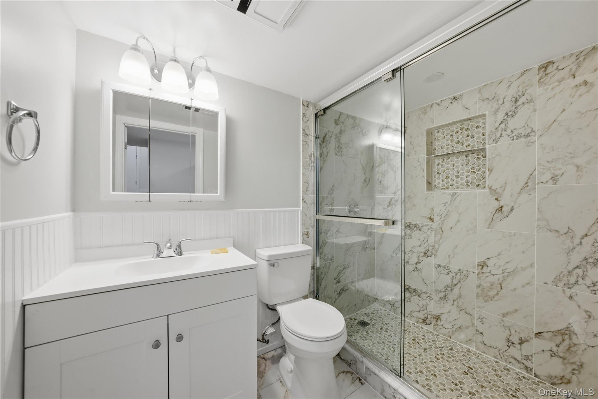 1510 Crotona Park Park Property Photo 31