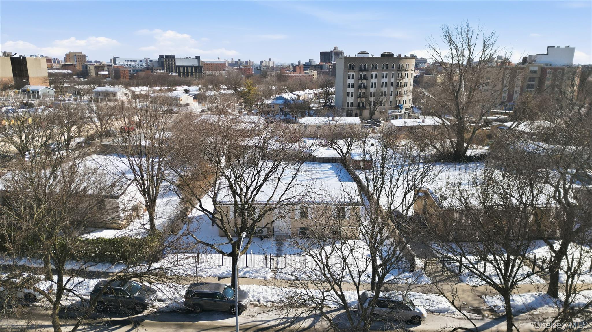 1510 Crotona Park Park Property Photo 32