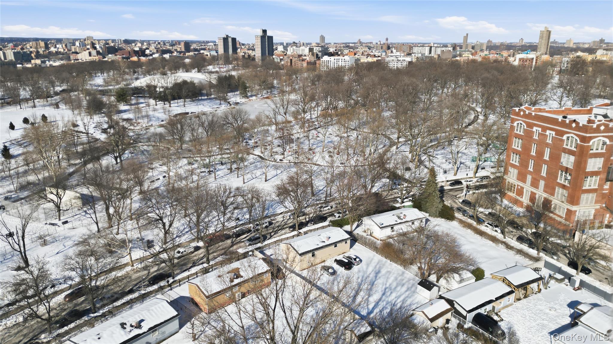 1510 Crotona Park Park Property Photo 34